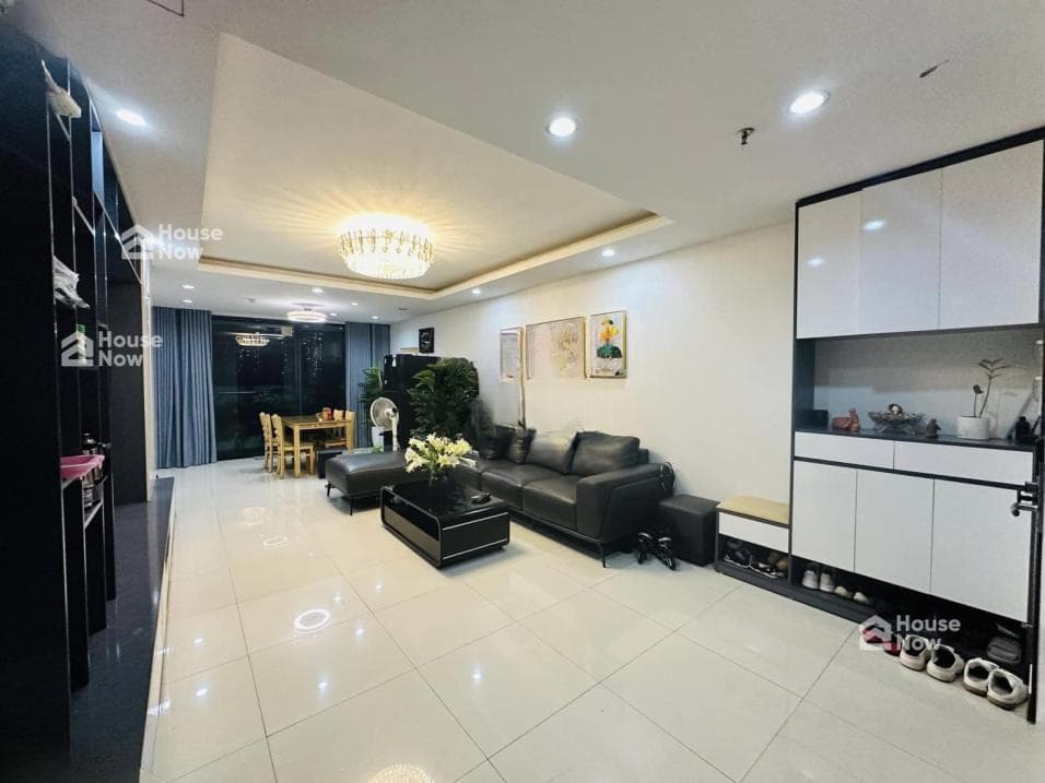 Tôi cần bán căn 2 ngủ diện tích 94m2, nhà thoáng mát, sổ đỏ giá 7,x TỶ tại Golden Land - ảnh 1