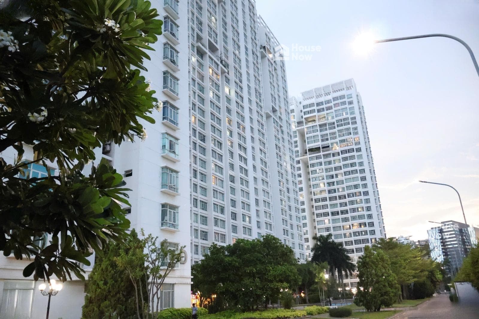 Bán căn hộ Phú Hoàng Anh 129m2, giá 4 tỷ 350 , tặng nội thất - ảnh 5 Bán căn hộ Phú Hoàng Anh 129m2, giá 4 tỷ 350 , tặng nội thất - ảnh 5