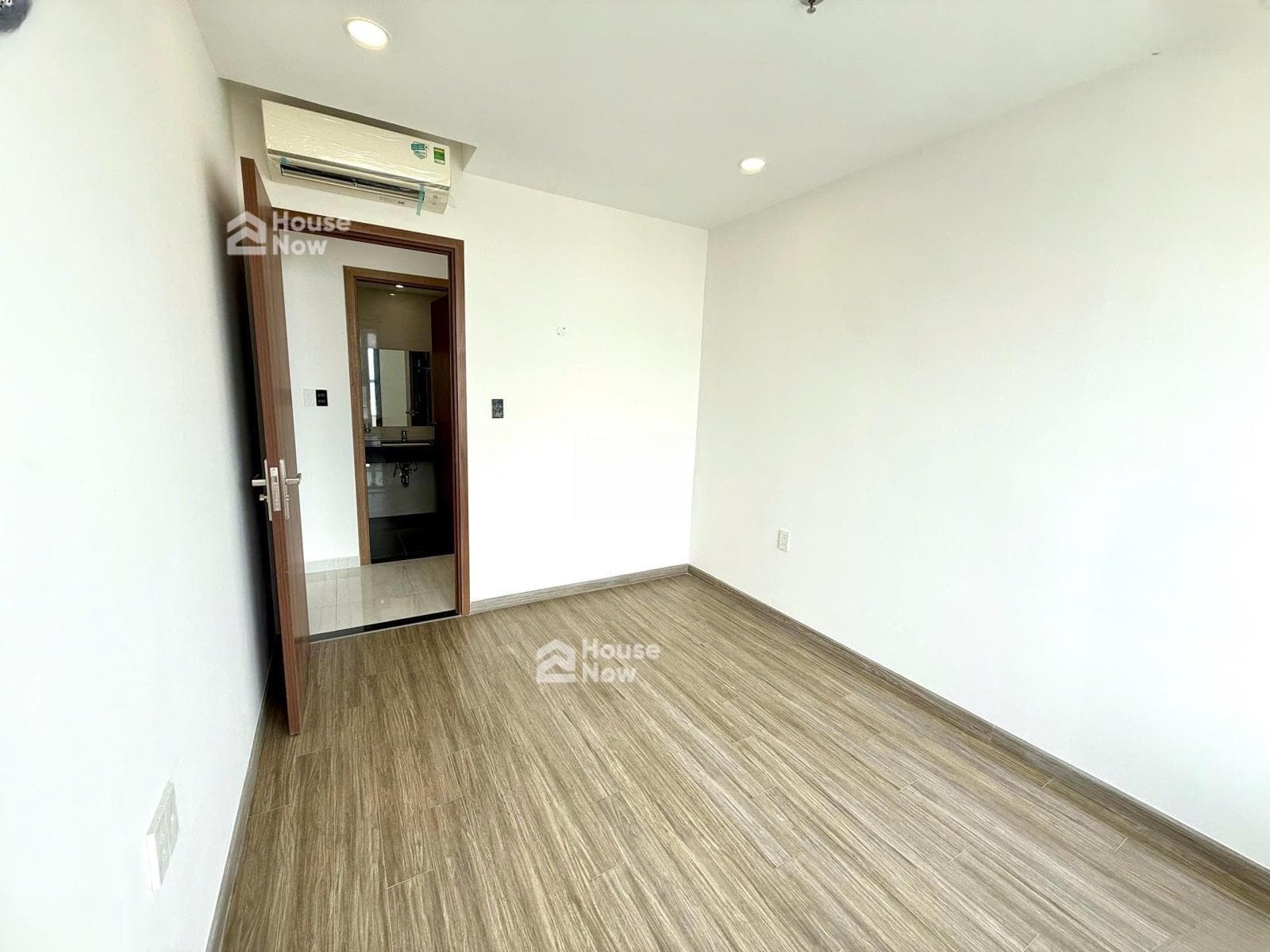 Chủ kẹt tiền cần bán căn hộ Happy One Central, 68,9m² 2PN 2WC, giá tốt, sổ sẵn - ảnh 4 Chủ kẹt tiền cần bán căn hộ Happy One Central, 68,9m² 2PN 2WC, giá tốt, sổ sẵn - ảnh 4