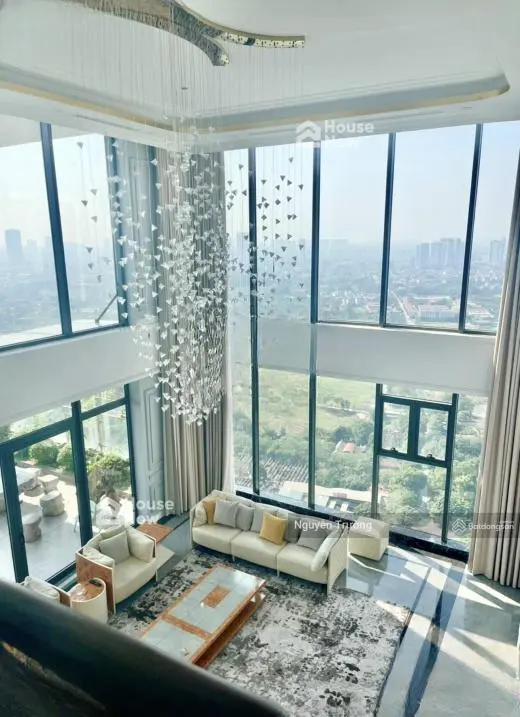 (MỚI) BÁN CĂN SKYVILLA 325m2, 4PN3VS, CÓ SÂN VƯỜN+HỒ CÁ KOI, SLOT Ô TÔ, CC ROMAN PLAZA. GIÁ 31 TỶ - ảnh 1
