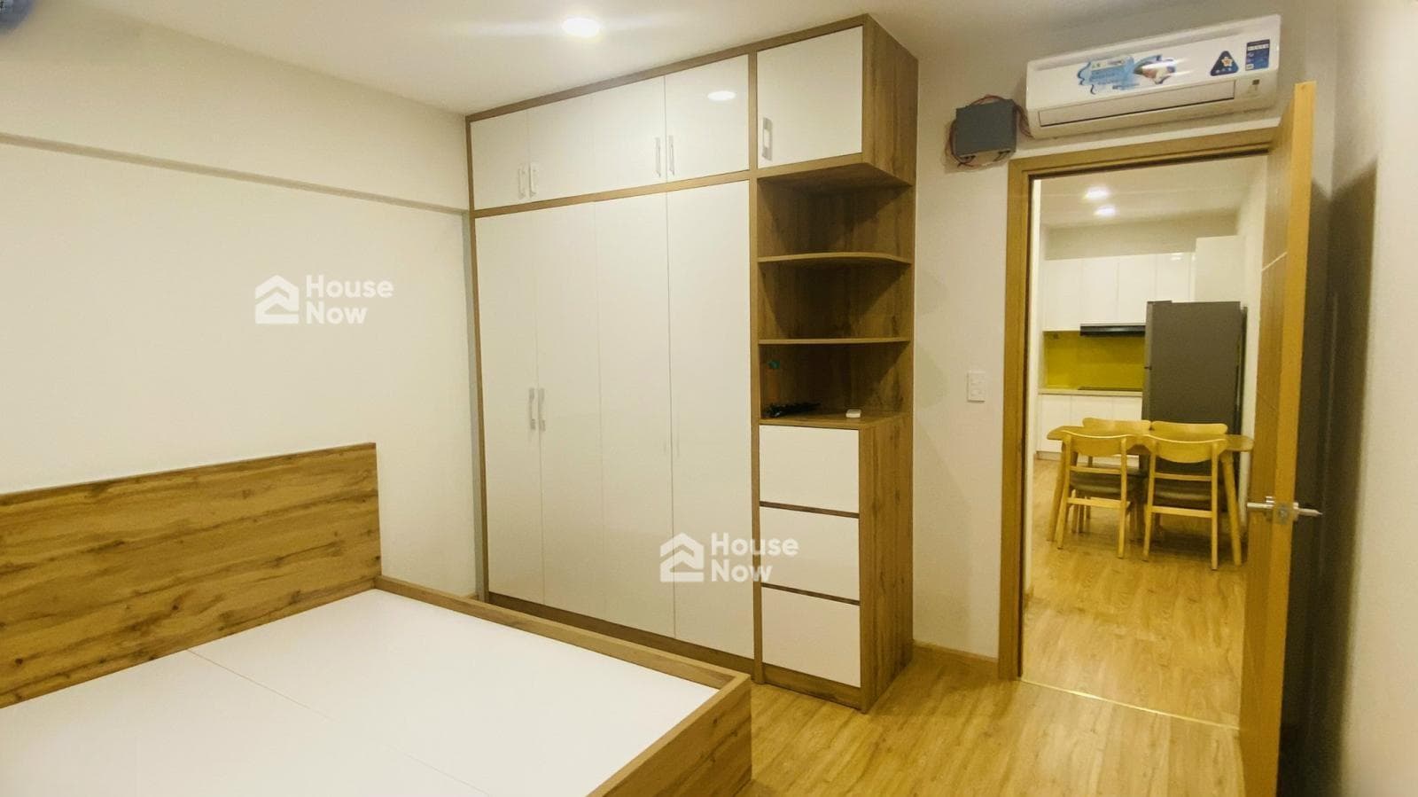Mái ấm an cư! Giá cực tốt cho người mua nhanh! C/cư cao cấp 2PN đầy đủ nội thất có hồ bơi siêu thị - ảnh 1 Mái ấm an cư! Giá cực tốt cho người mua nhanh! C/cư cao cấp 2PN đầy đủ nội thất có hồ bơi siêu thị - ảnh 1