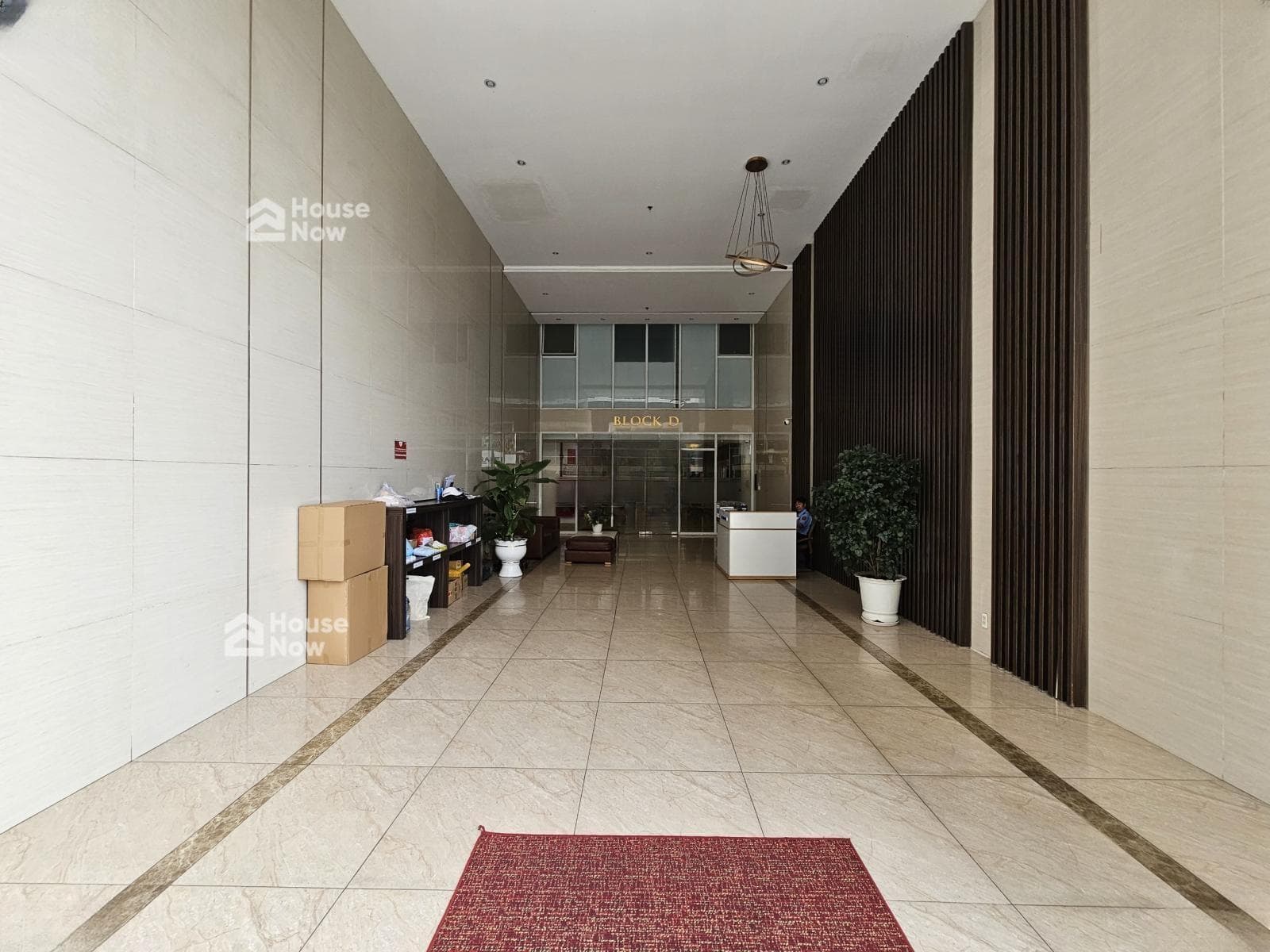 Chủ nhà gửi bán Căn hộ 1PN Sky Center - Giá bán: 2,85 tỷ - Diện tích: 36m2 - Balcony thoáng mát - ảnh 1