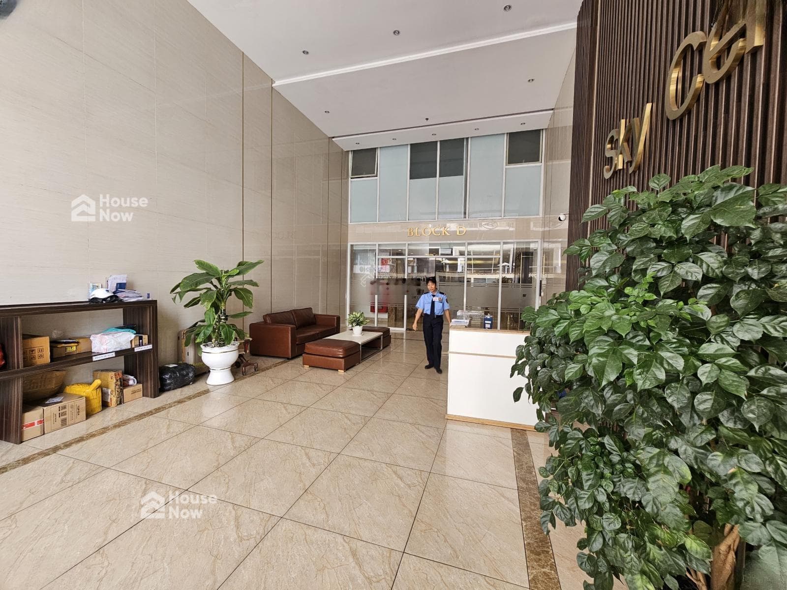 Chủ nhà gửi bán Căn hộ 1PN Sky Center - Giá bán: 2,85 tỷ - Diện tích: 36m2 - Balcony thoáng mát - ảnh 3 Chủ nhà gửi bán Căn hộ 1PN Sky Center - Giá bán: 2,85 tỷ - Diện tích: 36m2 - Balcony thoáng mát - ảnh 3