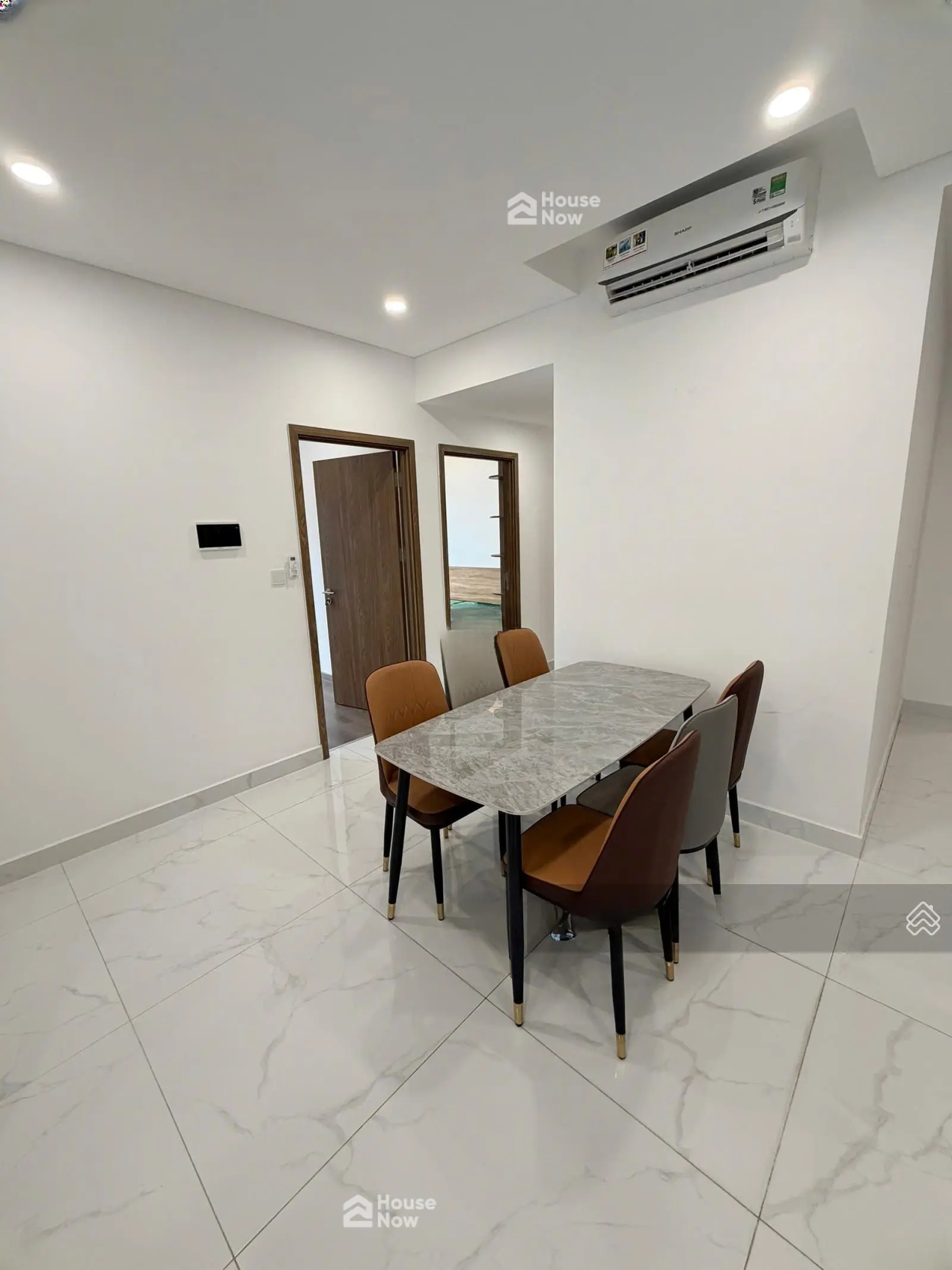 Giá tốt: 8,8 tỷ căn 3PN Diamond Alnata Plus có ô xe, vị trí đẹp view nhìn xuống đại lộ Celadon City - ảnh 2 Giá tốt: 8,8 tỷ căn 3PN Diamond Alnata Plus có ô xe, vị trí đẹp view nhìn xuống đại lộ Celadon City - ảnh 2