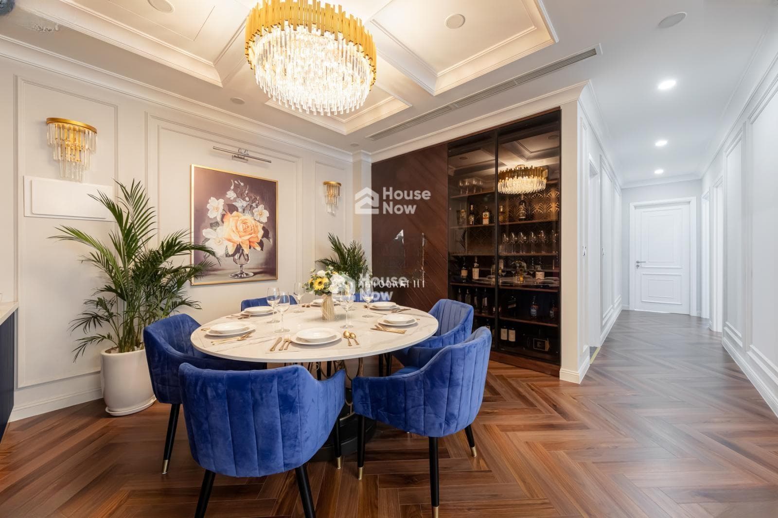 Cần bán căn hộ 3PN view sông Hồng cực cháy ngắm 4 điểm bắn pháo hoa - Thiện chí có thương lượng sâu - ảnh 4 Cần bán căn hộ 3PN view sông Hồng cực cháy ngắm 4 điểm bắn pháo hoa - Thiện chí có thương lượng sâu - ảnh 4