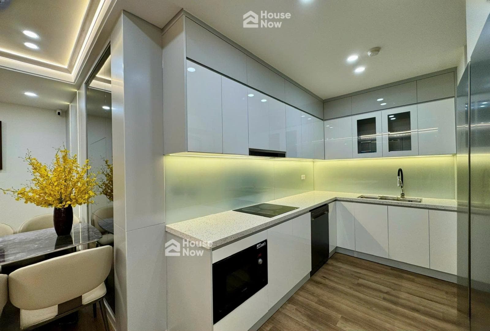Nổi bật! Chính chủ bán căn góc 3 ngủ, tầng 15, CC Five Star Kim Giang, nội thất đẹp, sẵn sổ, slot - ảnh 1