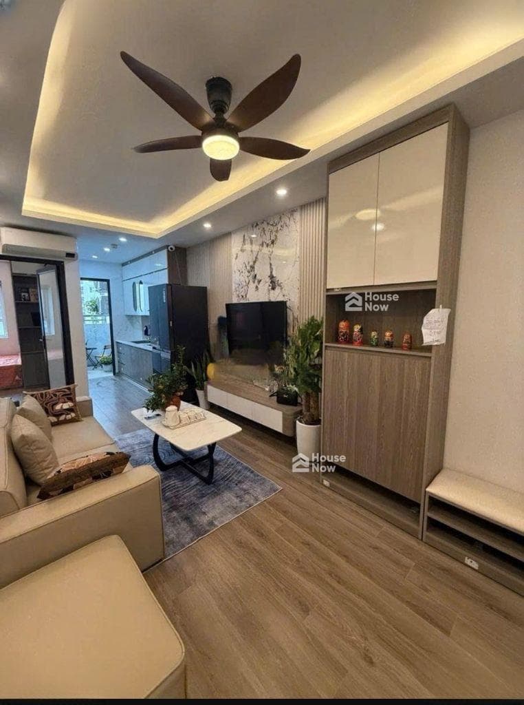 Bán CHCC Nam Trung Yên -44m-2 ngủ-các phòng rộng thoáng có ban công -view đẹp- gần các hệ thống trường học,trung tâm thương mại - gần các trục đường lớn - giá 4.7 tỷ - ảnh 4 Bán CHCC Nam Trung Yên -44m-2 ngủ-các phòng rộng thoáng có ban công -view đẹp- gần các hệ thống trường học,trung tâm thương mại - gần các trục đường lớn - giá 4.7 tỷ - ảnh 4