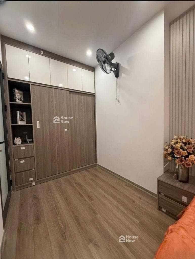 Bán CHCC Nam Trung Yên -44m-2 ngủ-các phòng rộng thoáng có ban công -view đẹp- gần các hệ thống trường học,trung tâm thương mại - gần các trục đường lớn - giá 4.7 tỷ - ảnh 7 Bán CHCC Nam Trung Yên -44m-2 ngủ-các phòng rộng thoáng có ban công -view đẹp- gần các hệ thống trường học,trung tâm thương mại - gần các trục đường lớn - giá 4.7 tỷ - ảnh 7