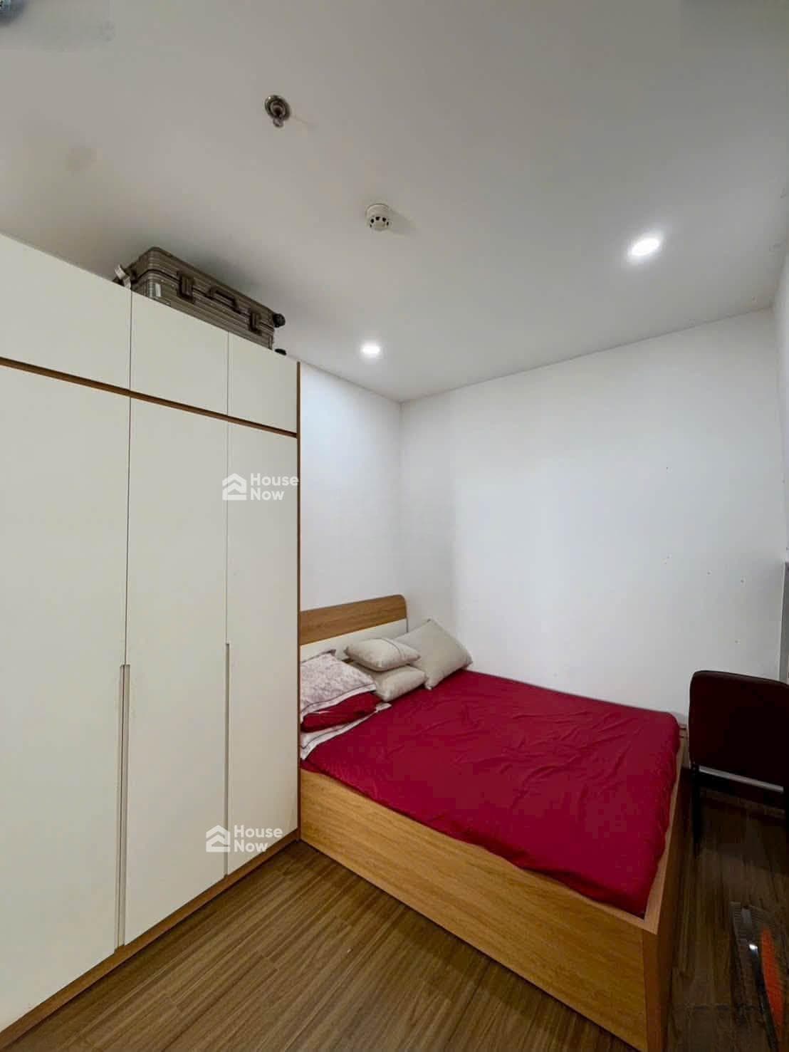 Bán căn hộ 2PN 1WC tại Imperial Place Giá 2,5 tỷ đường Kinh Dương Vương, 56m2, gần bến xe Miền Tây - ảnh 1
