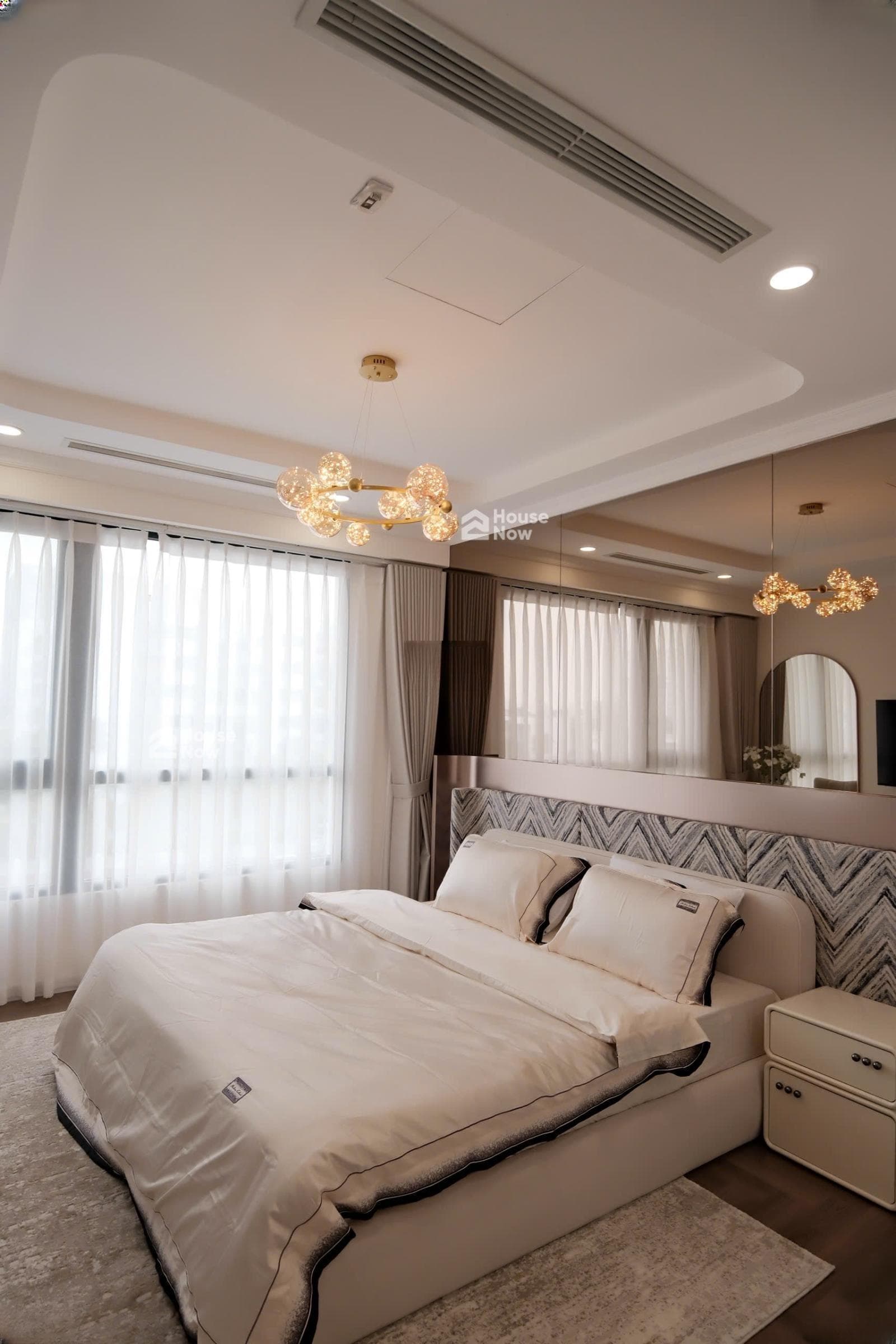 Bán siêu phẩm 3 ngủ góc 110,6m có slot oto vĩnh viễn tòa T1 Times City giá 12,8 tỷ. Sổ sẵn tay - ảnh 1 Bán siêu phẩm 3 ngủ góc 110,6m có slot oto vĩnh viễn tòa T1 Times City giá 12,8 tỷ. Sổ sẵn tay - ảnh 1