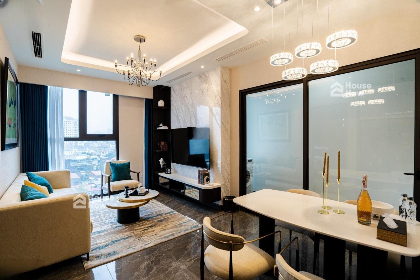 Bán gấp căn 2PN, 57m2 tại Gloria số 8 Nguyên Hồng, đã có sổ, NT full mới tinh. Giá: 8,x tỷ - ảnh 3 Bán gấp căn 2PN, 57m2 tại Gloria số 8 Nguyên Hồng, đã có sổ, NT full mới tinh. Giá: 8,x tỷ - ảnh 3