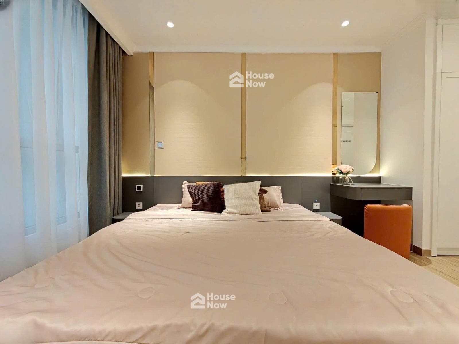 Bán CC tại Vinhomes Central Park, 10,25 tỷ, 81,5m2, 2PN-3PN giá 13,1 tỷ, 4PN giá 25,2 tỷ full NT. - ảnh 5 Bán CC tại Vinhomes Central Park, 10,25 tỷ, 81,5m2, 2PN-3PN giá 13,1 tỷ, 4PN giá 25,2 tỷ full NT. - ảnh 5