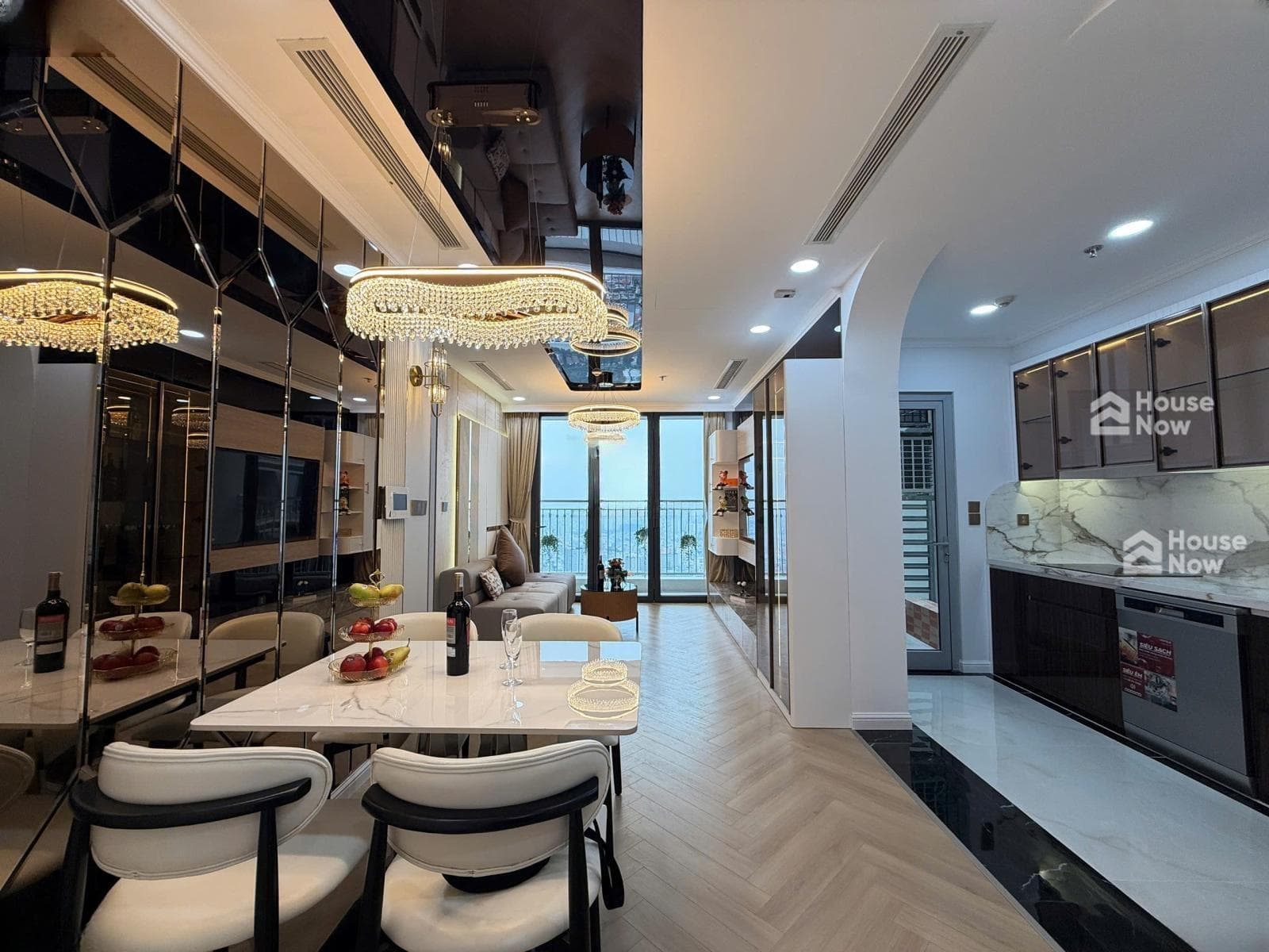 Bán nhanh căn hộ tòa LP full nội thất mới 100% đã decor giá 11,7 tỷ BH sẵn sổ - ảnh 11 Bán nhanh căn hộ tòa LP full nội thất mới 100% đã decor giá 11,7 tỷ BH sẵn sổ - ảnh 11