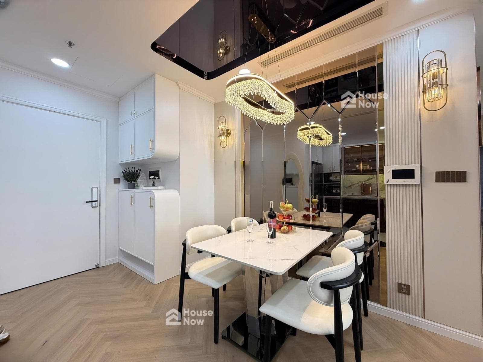 Bán nhanh căn hộ tòa LP full nội thất mới 100% đã decor giá 11,7 tỷ BH sẵn sổ - ảnh 15 Bán nhanh căn hộ tòa LP full nội thất mới 100% đã decor giá 11,7 tỷ BH sẵn sổ - ảnh 15