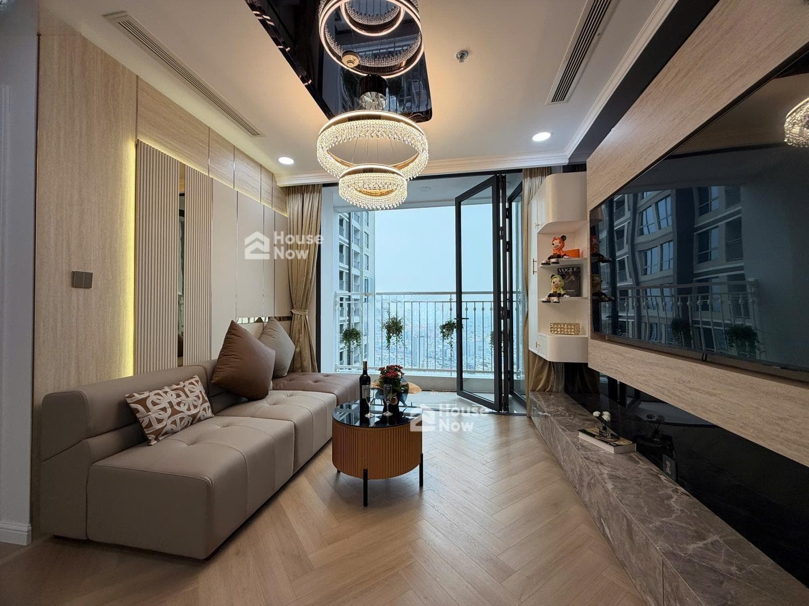 Bán nhanh căn hộ tòa LP full nội thất mới 100% đã decor giá 11,7 tỷ BH sẵn sổ - ảnh 2 Bán nhanh căn hộ tòa LP full nội thất mới 100% đã decor giá 11,7 tỷ BH sẵn sổ - ảnh 2