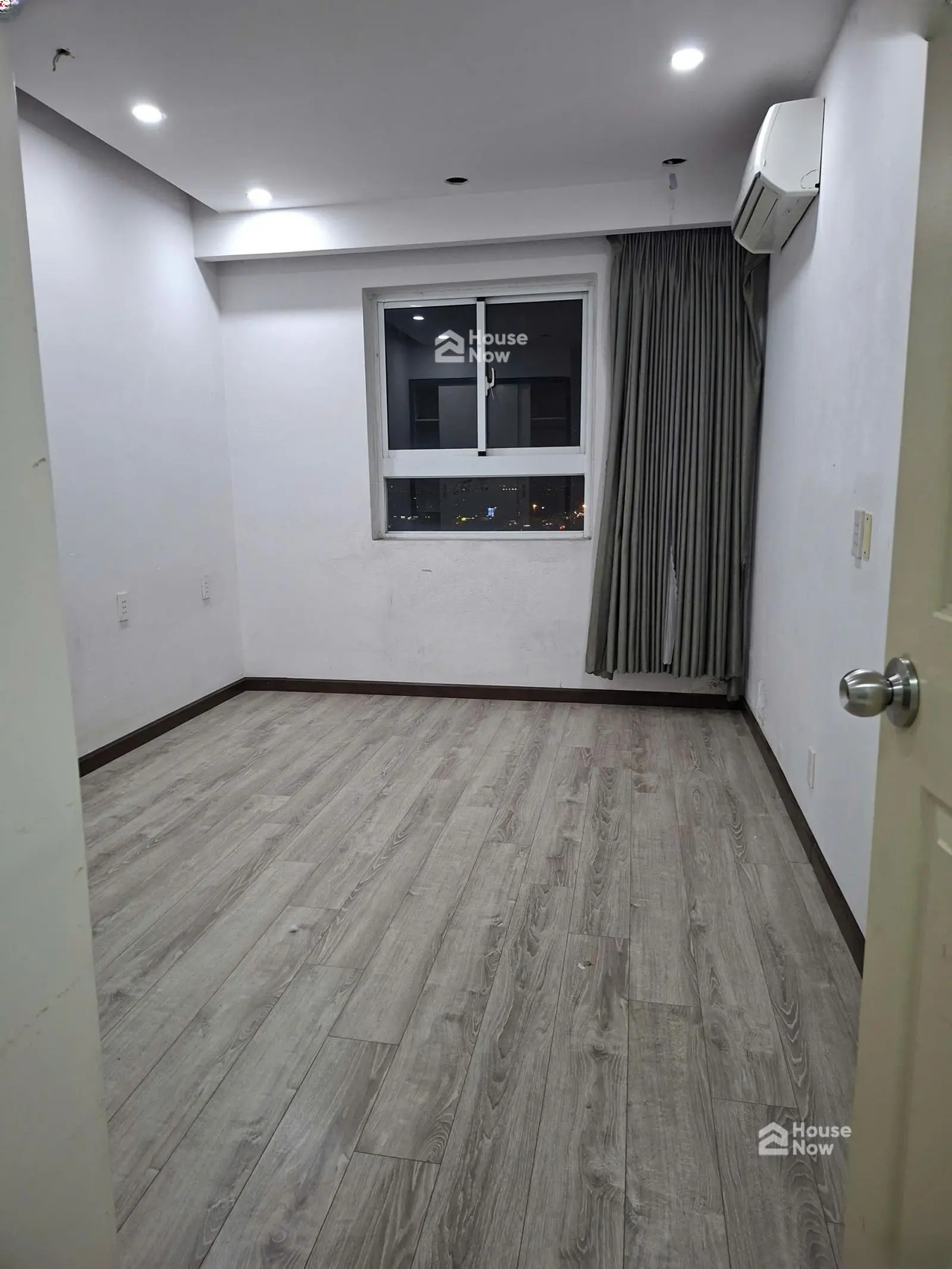 Bán gấp căn hộ HQC Plaza sổ hồng sang tên,54m2 1tỷ4 nhà mới, ngay chợ Bình Điền Q8, MT Ng V Linh. - ảnh 4 Bán gấp căn hộ HQC Plaza sổ hồng sang tên,54m2 1tỷ4 nhà mới, ngay chợ Bình Điền Q8, MT Ng V Linh. - ảnh 4