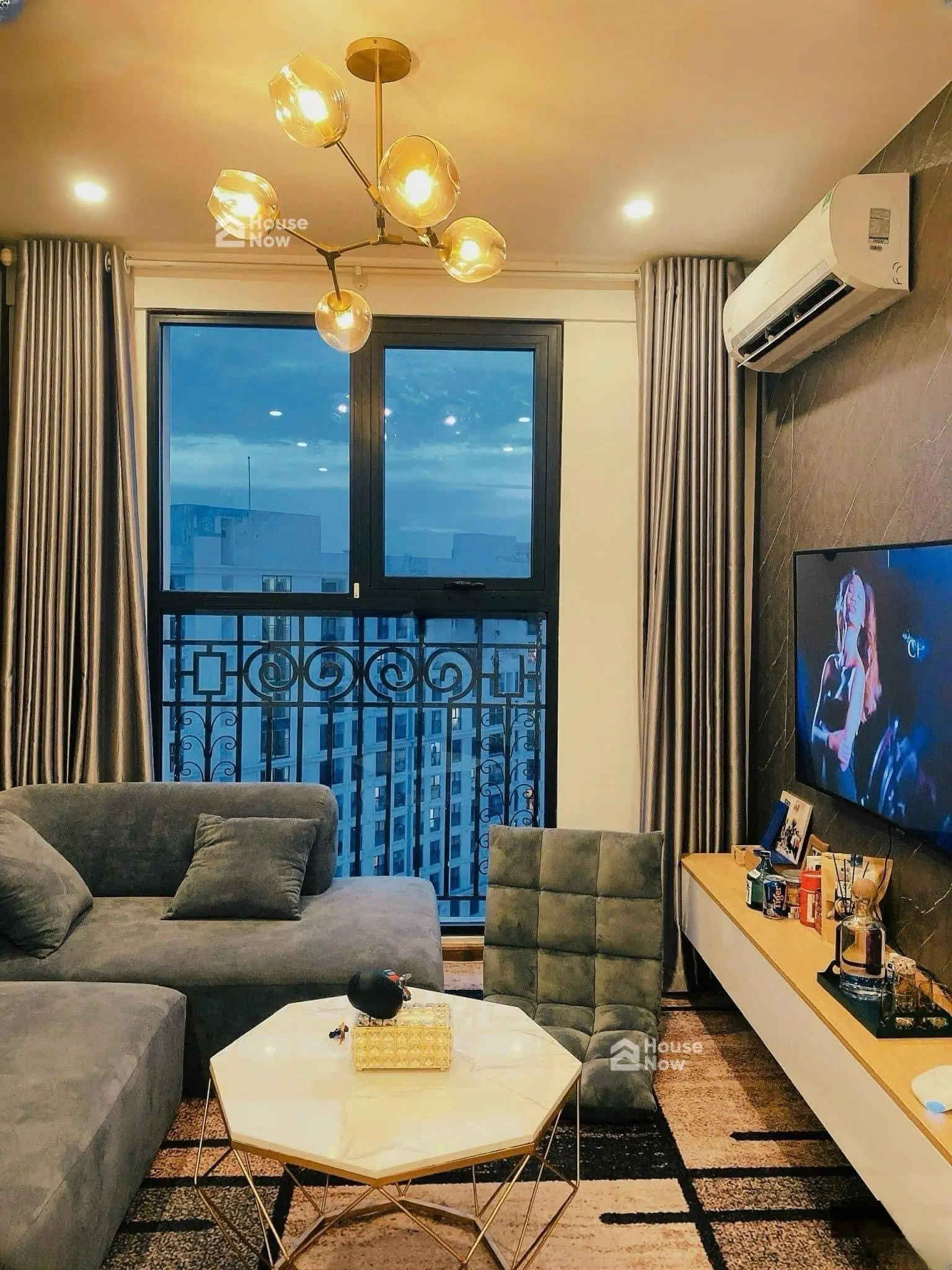Cần bán căn hộ 3 ngủ - 95m2 (3n2w) - 8 tỷ tại CT8, The Emerald, sẵn sổ, full nội thất - ảnh 2 Cần bán căn hộ 3 ngủ - 95m2 (3n2w) - 8 tỷ tại CT8, The Emerald, sẵn sổ, full nội thất - ảnh 2