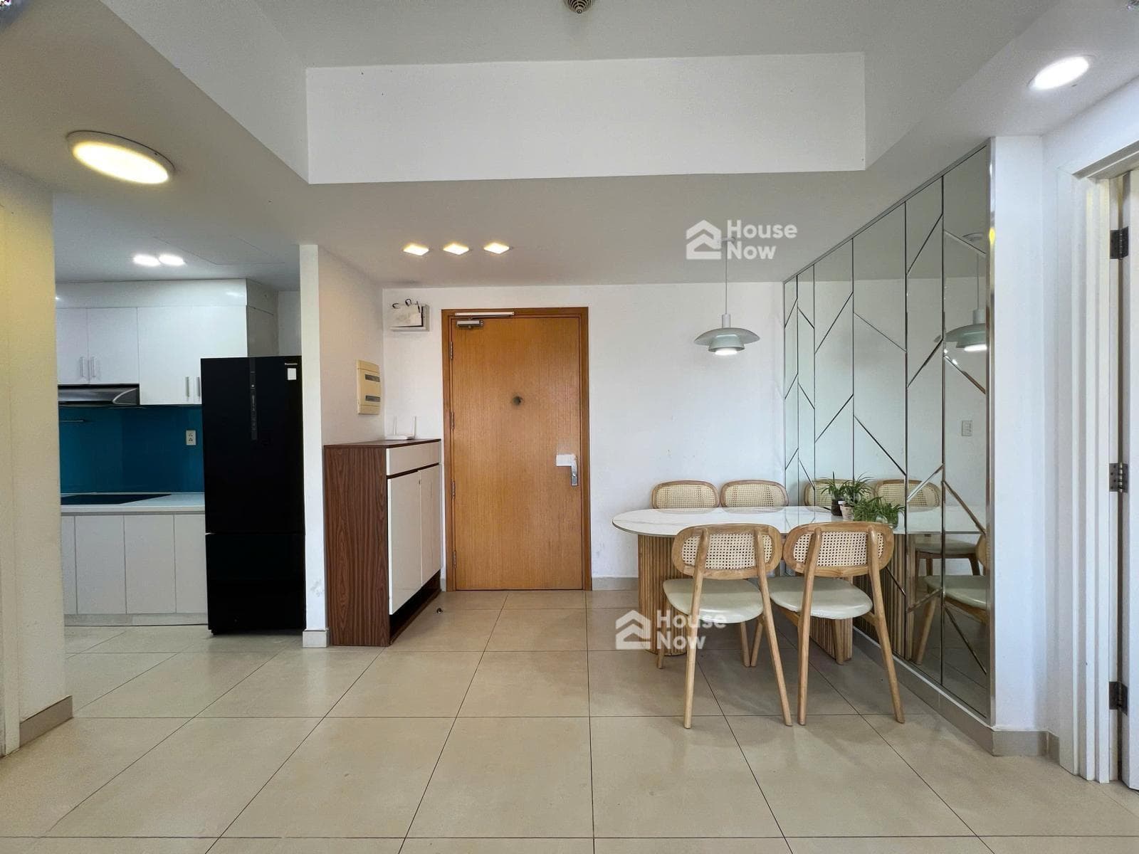 Bán căn hộ 2PN Masteri Thảo Điền - Nhà đẹp - View Sông - vị trí đẹp - Kẹt bank bán giá ngộp sâu - ảnh 12 Bán căn hộ 2PN Masteri Thảo Điền - Nhà đẹp - View Sông - vị trí đẹp - Kẹt bank bán giá ngộp sâu - ảnh 12