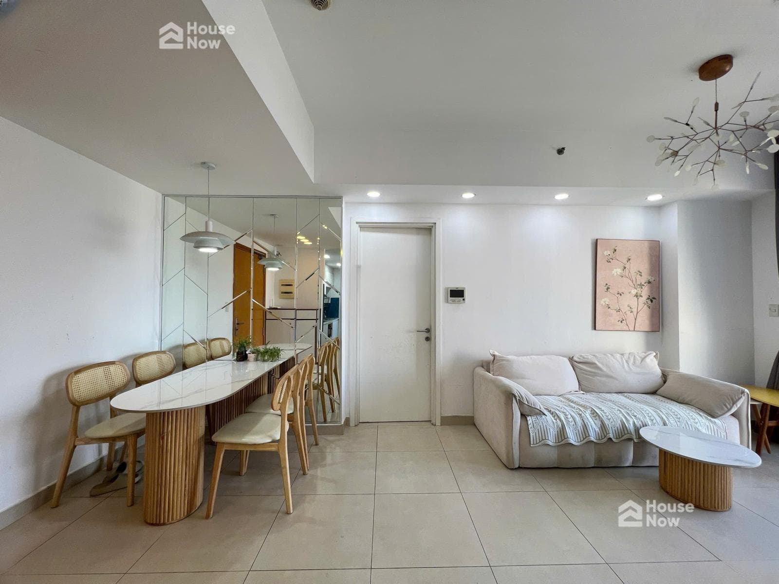 Bán căn hộ 2PN Masteri Thảo Điền - Nhà đẹp - View Sông - vị trí đẹp - Kẹt bank bán giá ngộp sâu - ảnh 8 Bán căn hộ 2PN Masteri Thảo Điền - Nhà đẹp - View Sông - vị trí đẹp - Kẹt bank bán giá ngộp sâu - ảnh 8