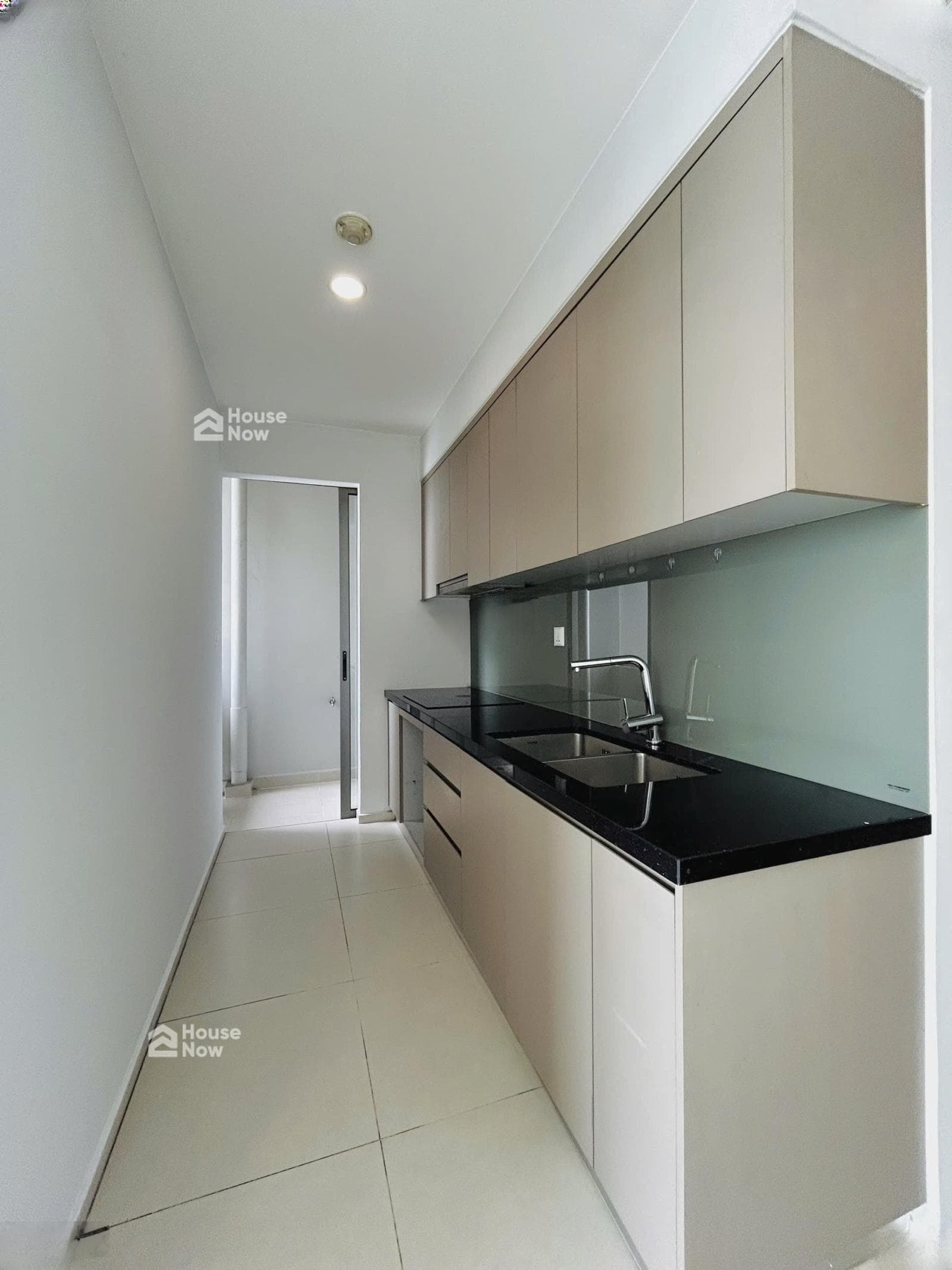 Bán nhanh căn 59m2 view BV Bình Chánh + giá 2,5 tỷ (102%) không ảo + sổ hồng sẵn - ảnh 1 Bán nhanh căn 59m2 view BV Bình Chánh + giá 2,5 tỷ (102%) không ảo + sổ hồng sẵn - ảnh 1