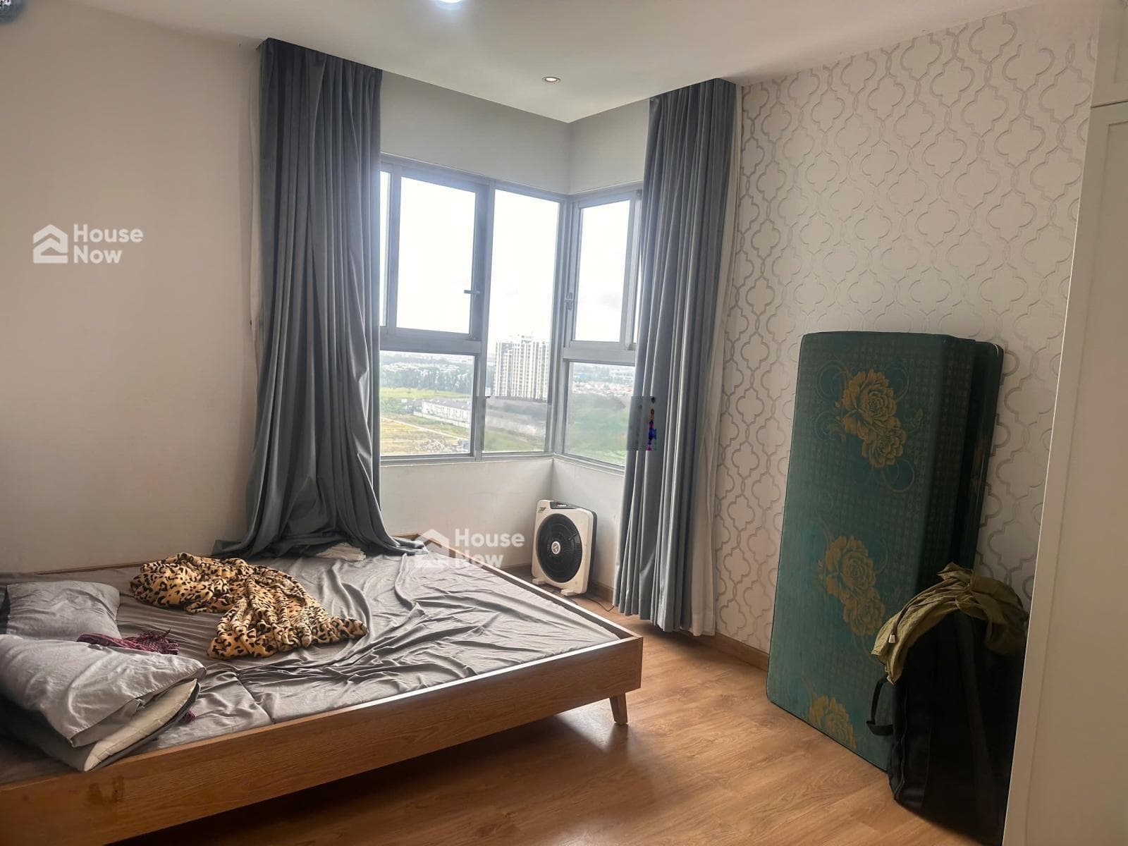 Giá rẻ căn 2PN 2WC CC Hausneo Đường Liên Phường, Phú Hữu, Q9, HCM giá 4,05 tỷ. 097818**** - ảnh 1 Giá rẻ căn 2PN 2WC CC Hausneo Đường Liên Phường, Phú Hữu, Q9, HCM giá 4,05 tỷ. 097818**** - ảnh 1
