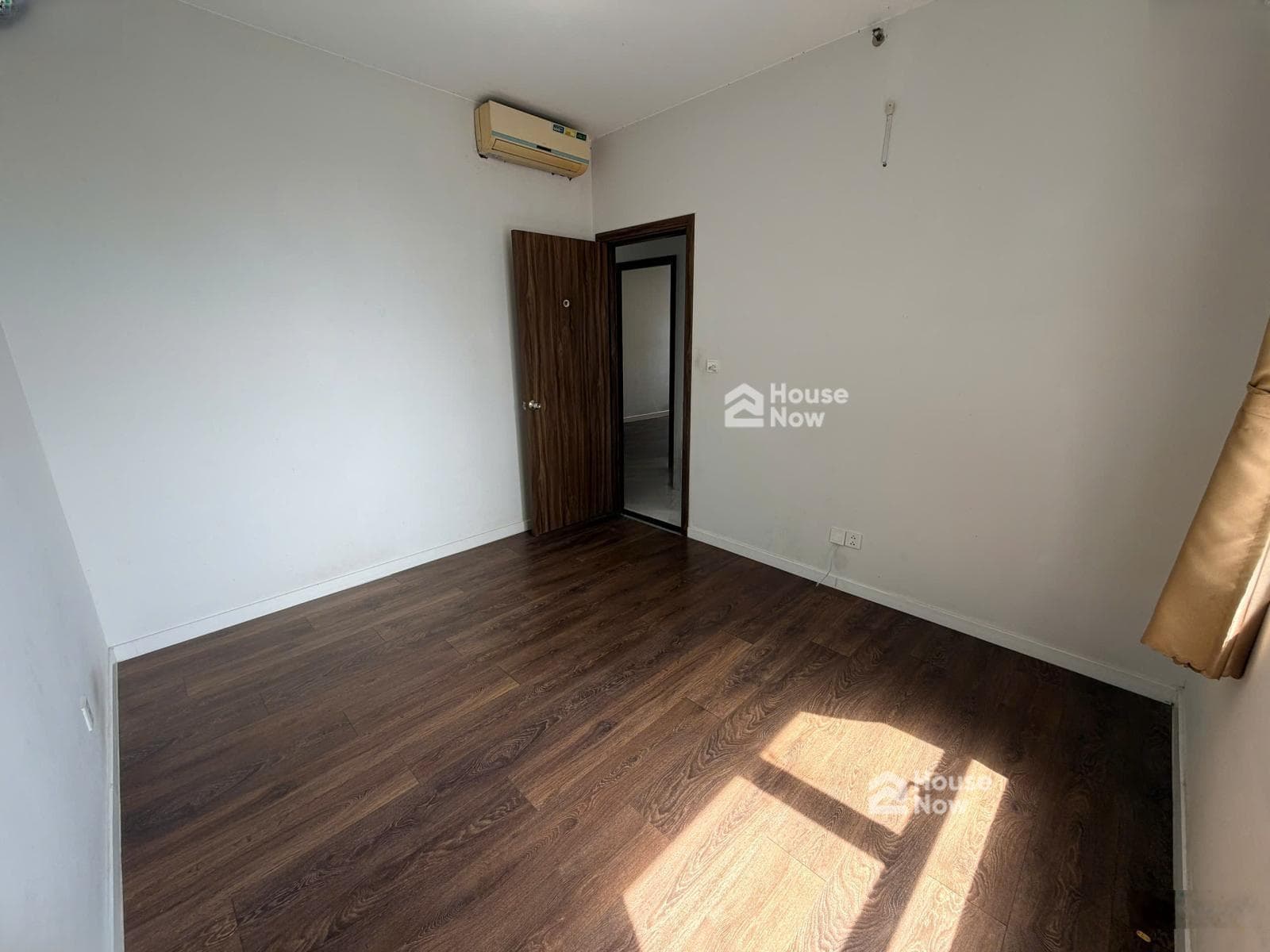 CC Opal Boulevard 3PN 107m2 đơn giá chỉ 41,6 tr/m2 sổ sẵn. Liên hệ 093352**** - ảnh 6 CC Opal Boulevard 3PN 107m2 đơn giá chỉ 41,6 tr/m2 sổ sẵn. Liên hệ 093352**** - ảnh 6