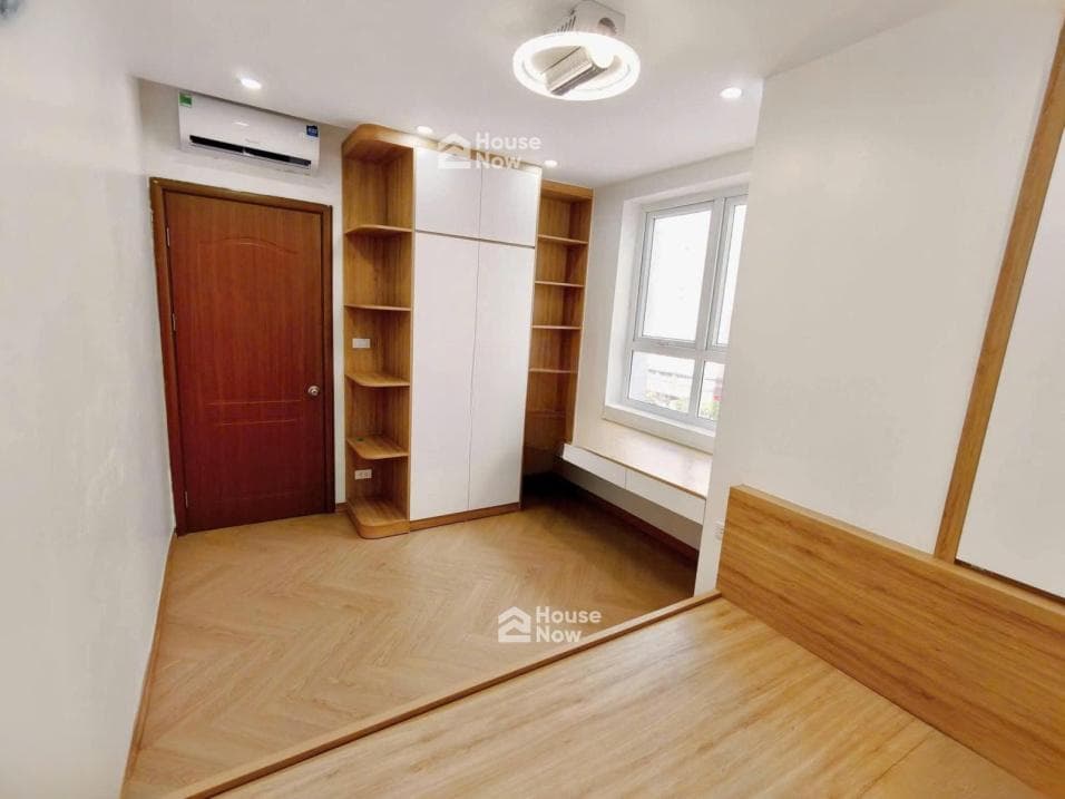 Chính chủ bán chung cư Thành phố Giao Lưu, ngã ba Hoàng Quốc Việt, sau Metro DT 54m2 giá 4,1 tỷ. - ảnh 2 Chính chủ bán chung cư Thành phố Giao Lưu, ngã ba Hoàng Quốc Việt, sau Metro DT 54m2 giá 4,1 tỷ. - ảnh 2