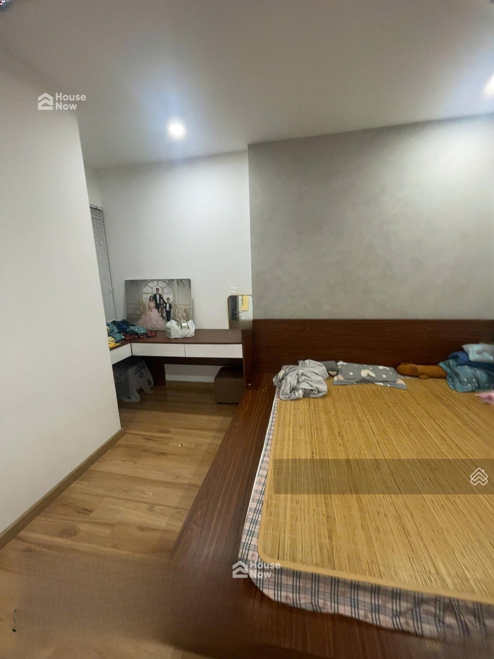Gia đình cần bán căn 2PN - 2WC 77m2, full nội thất nhà hướng Nam, view rất đẹp, nhà đã có sổ - ảnh 4 Gia đình cần bán căn 2PN - 2WC 77m2, full nội thất nhà hướng Nam, view rất đẹp, nhà đã có sổ - ảnh 4
