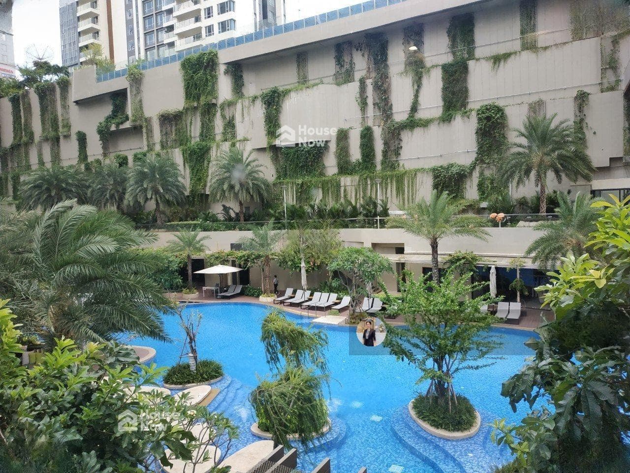 Trực tiếp chính chủ 3PN ban công rộng | view hồ bơi | DT 136m² | giá 19 tỷ - ảnh 1 Trực tiếp chính chủ 3PN ban công rộng | view hồ bơi | DT 136m² | giá 19 tỷ - ảnh 1