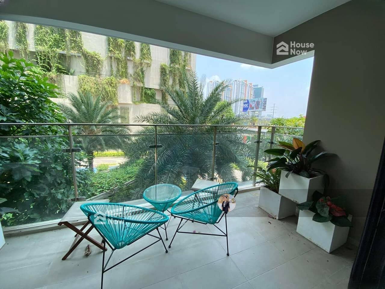 Trực tiếp chính chủ 3PN ban công rộng | view hồ bơi | DT 136m² | giá 19 tỷ - ảnh 10 Trực tiếp chính chủ 3PN ban công rộng | view hồ bơi | DT 136m² | giá 19 tỷ - ảnh 10