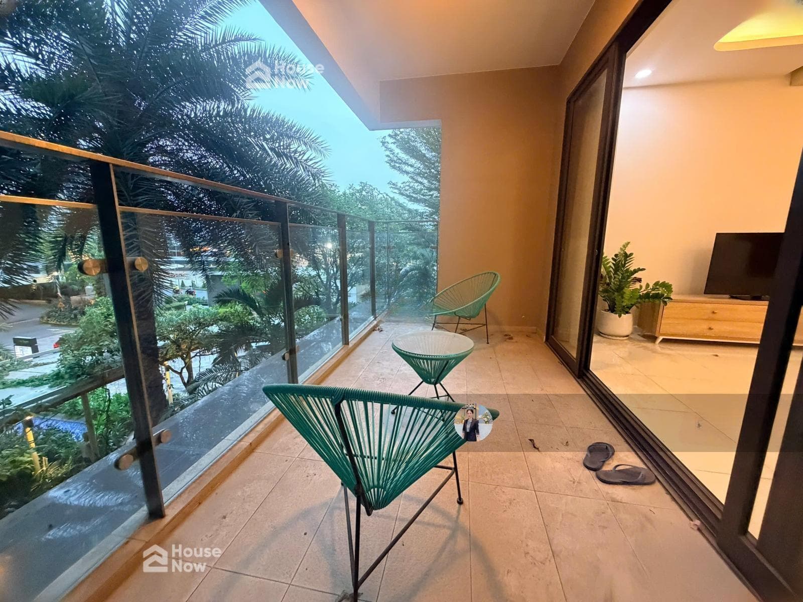 Trực tiếp chính chủ 3PN ban công rộng | view hồ bơi | DT 136m² | giá 19 tỷ - ảnh 11 Trực tiếp chính chủ 3PN ban công rộng | view hồ bơi | DT 136m² | giá 19 tỷ - ảnh 11