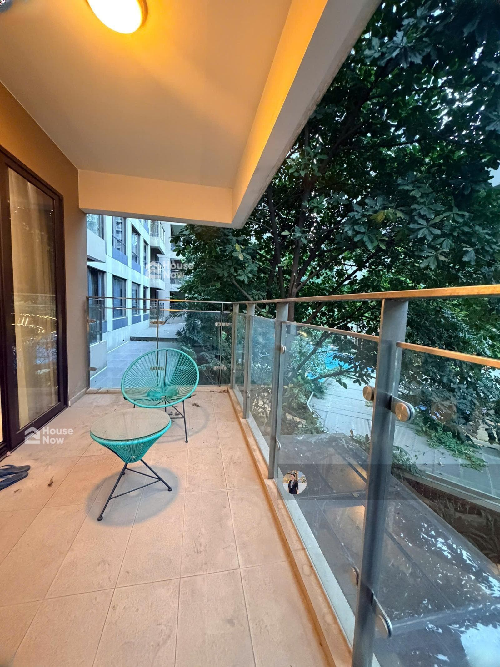 Trực tiếp chính chủ 3PN ban công rộng | view hồ bơi | DT 136m² | giá 19 tỷ - ảnh 9 Trực tiếp chính chủ 3PN ban công rộng | view hồ bơi | DT 136m² | giá 19 tỷ - ảnh 9