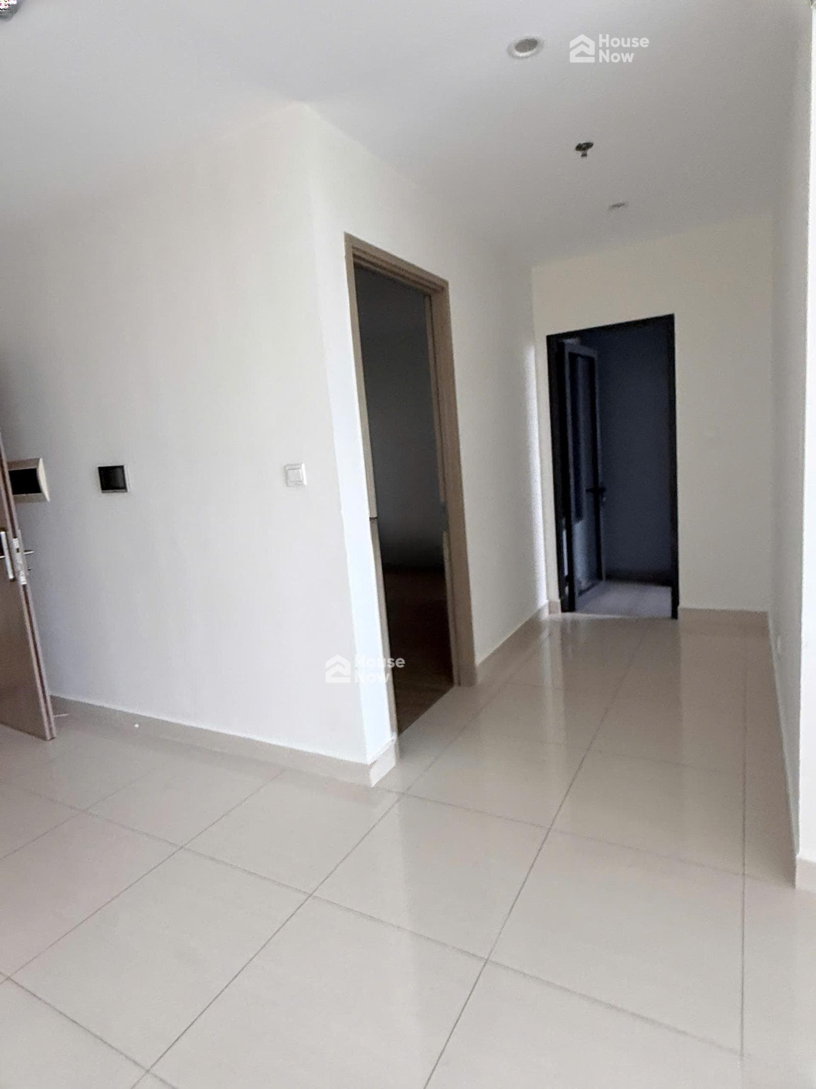 Bán lỗ siêu rẻ 2PN 2WC 67m2 chỉ 2tỷ660 Vinhomes Grand Park có sẳn sổ - ảnh 4 Bán lỗ siêu rẻ 2PN 2WC 67m2 chỉ 2tỷ660 Vinhomes Grand Park có sẳn sổ - ảnh 4