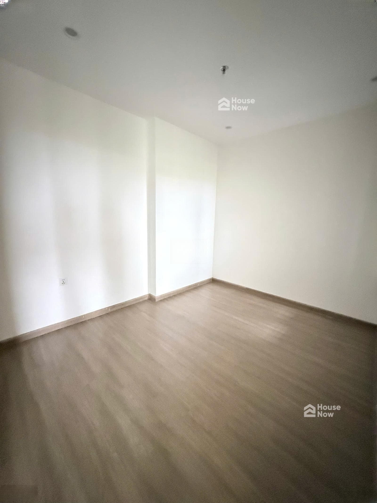 Bán lỗ siêu rẻ 2PN 2WC 67m2 chỉ 2tỷ660 Vinhomes Grand Park có sẳn sổ - ảnh 8 Bán lỗ siêu rẻ 2PN 2WC 67m2 chỉ 2tỷ660 Vinhomes Grand Park có sẳn sổ - ảnh 8