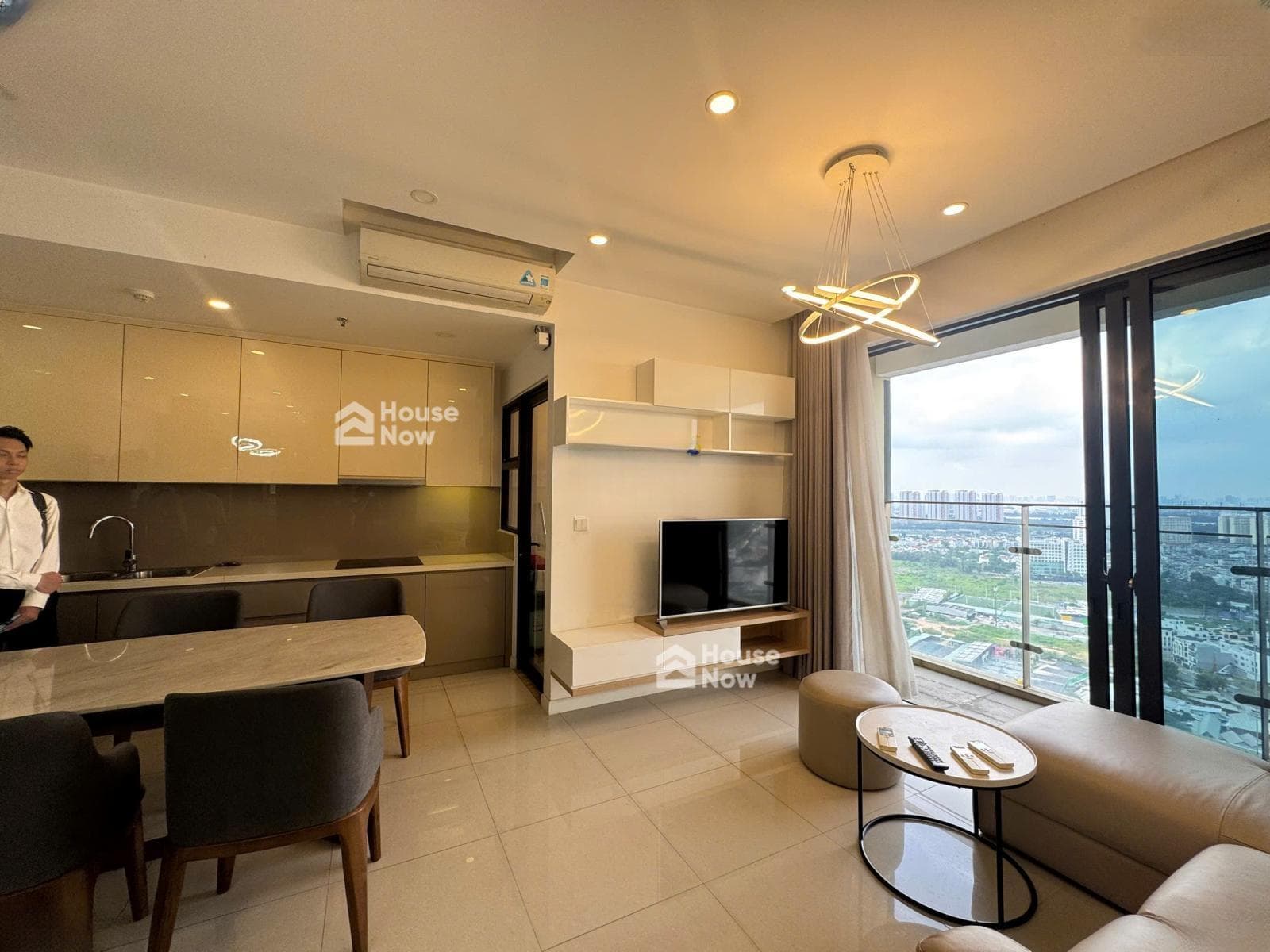 Hình & nhà xác thực | 2 phòng ngủ | giá 12,2 tỷ | DT 89m2 | View trực diện LM81 | ko che - ảnh 10 Hình & nhà xác thực | 2 phòng ngủ | giá 12,2 tỷ | DT 89m2 | View trực diện LM81 | ko che - ảnh 10