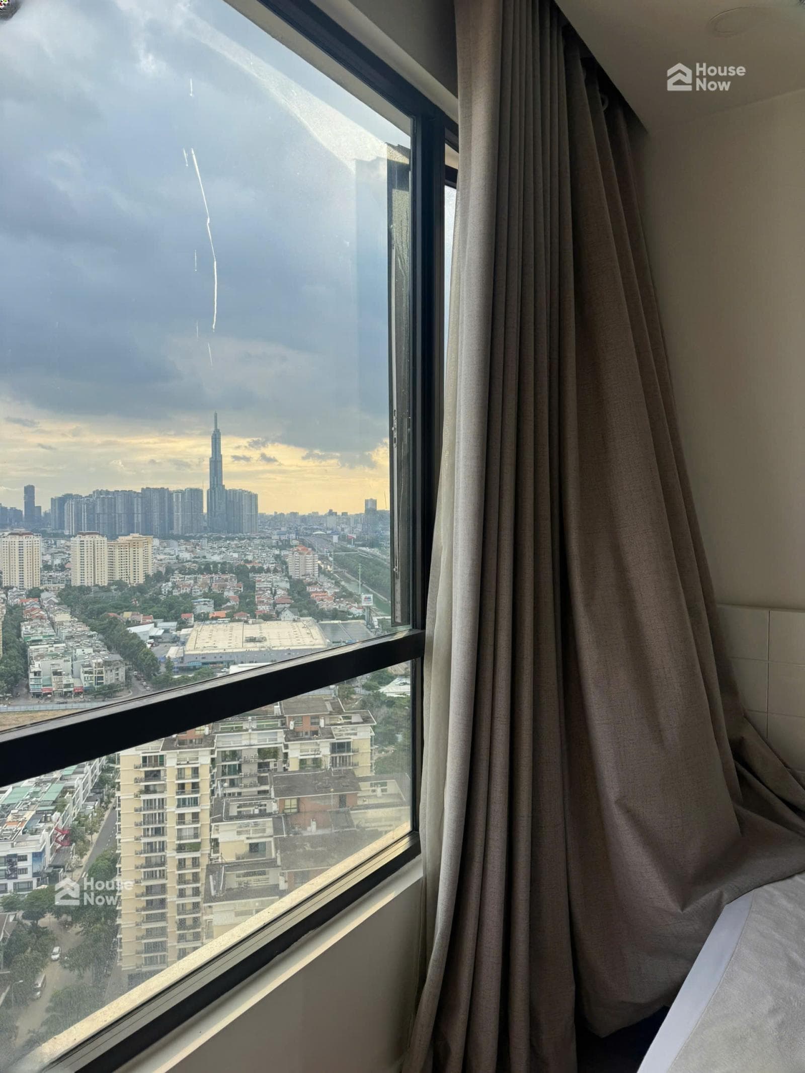 Hình & nhà xác thực | 2 phòng ngủ | giá 12,2 tỷ | DT 89m2 | View trực diện LM81 | ko che - ảnh 11 Hình & nhà xác thực | 2 phòng ngủ | giá 12,2 tỷ | DT 89m2 | View trực diện LM81 | ko che - ảnh 11