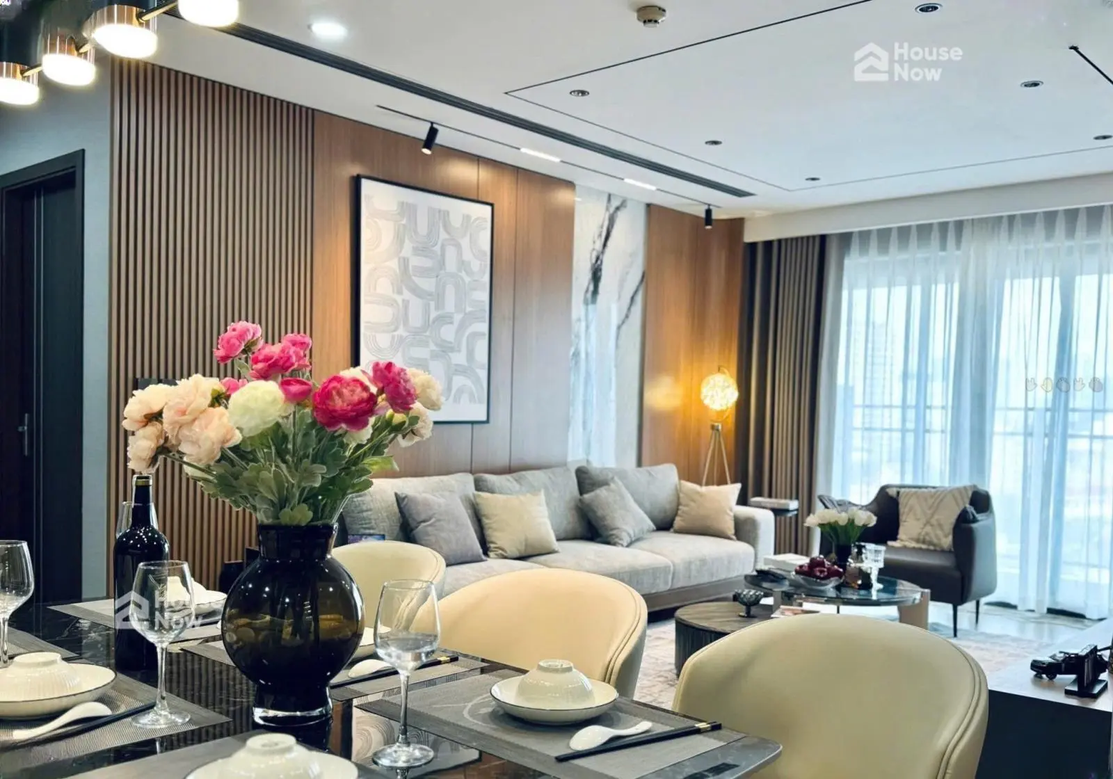 Bán căn Góc đẹp tòa Helios Tower - DT: 72m2, giá 5,65 tỷ (view xem bắn pháo hoa tại nhà) - ảnh 2 Bán căn Góc đẹp tòa Helios Tower - DT: 72m2, giá 5,65 tỷ (view xem bắn pháo hoa tại nhà) - ảnh 2
