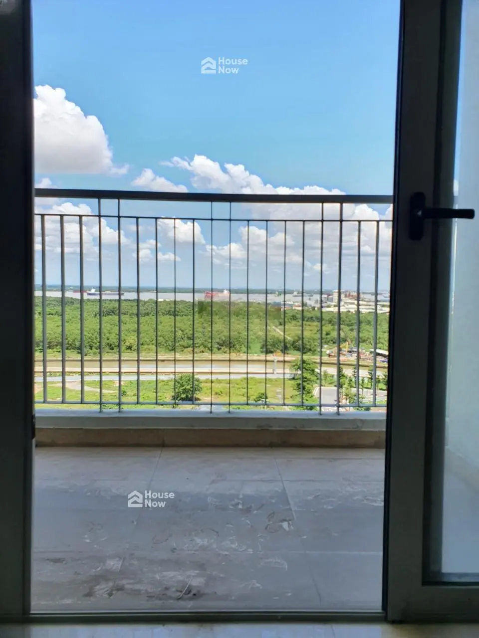 Giá tận gốc- 3,4 tỷ- sổ sẵn cầm tay- vay được- C/Cư Luxgarden Quận 7 - ảnh 2 Giá tận gốc- 3,4 tỷ- sổ sẵn cầm tay- vay được- C/Cư Luxgarden Quận 7 - ảnh 2