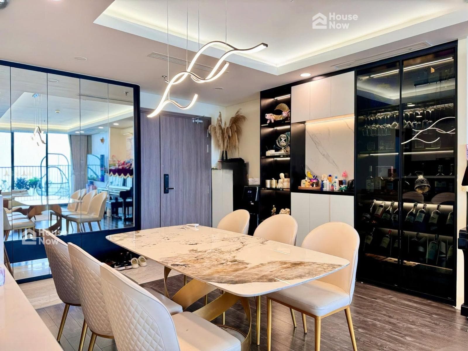 Hiếm! Chỉ 7,5 tỷ sở hữu ngay căn 3PN + 2VS, DT: 96m2, CC CT8 The Emerald Mỹ Đình, view xem pháo hoa - ảnh 2 Hiếm! Chỉ 7,5 tỷ sở hữu ngay căn 3PN + 2VS, DT: 96m2, CC CT8 The Emerald Mỹ Đình, view xem pháo hoa - ảnh 2