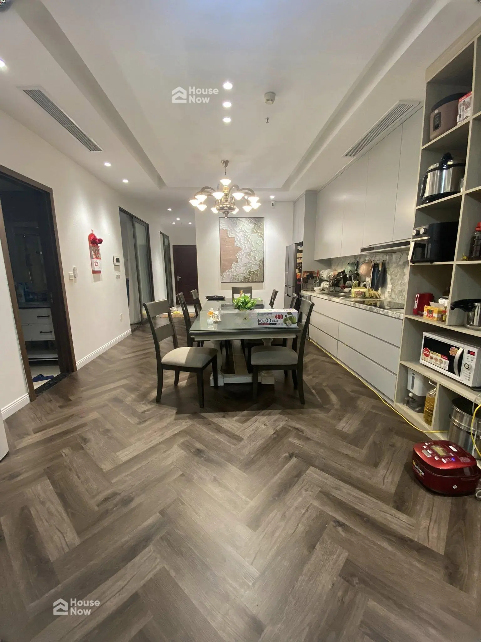 Bán căn chung cư Royal City, 132m2, 4 phòng ngủ, 2 vệ sinh - ảnh 10 Bán căn chung cư Royal City, 132m2, 4 phòng ngủ, 2 vệ sinh - ảnh 10