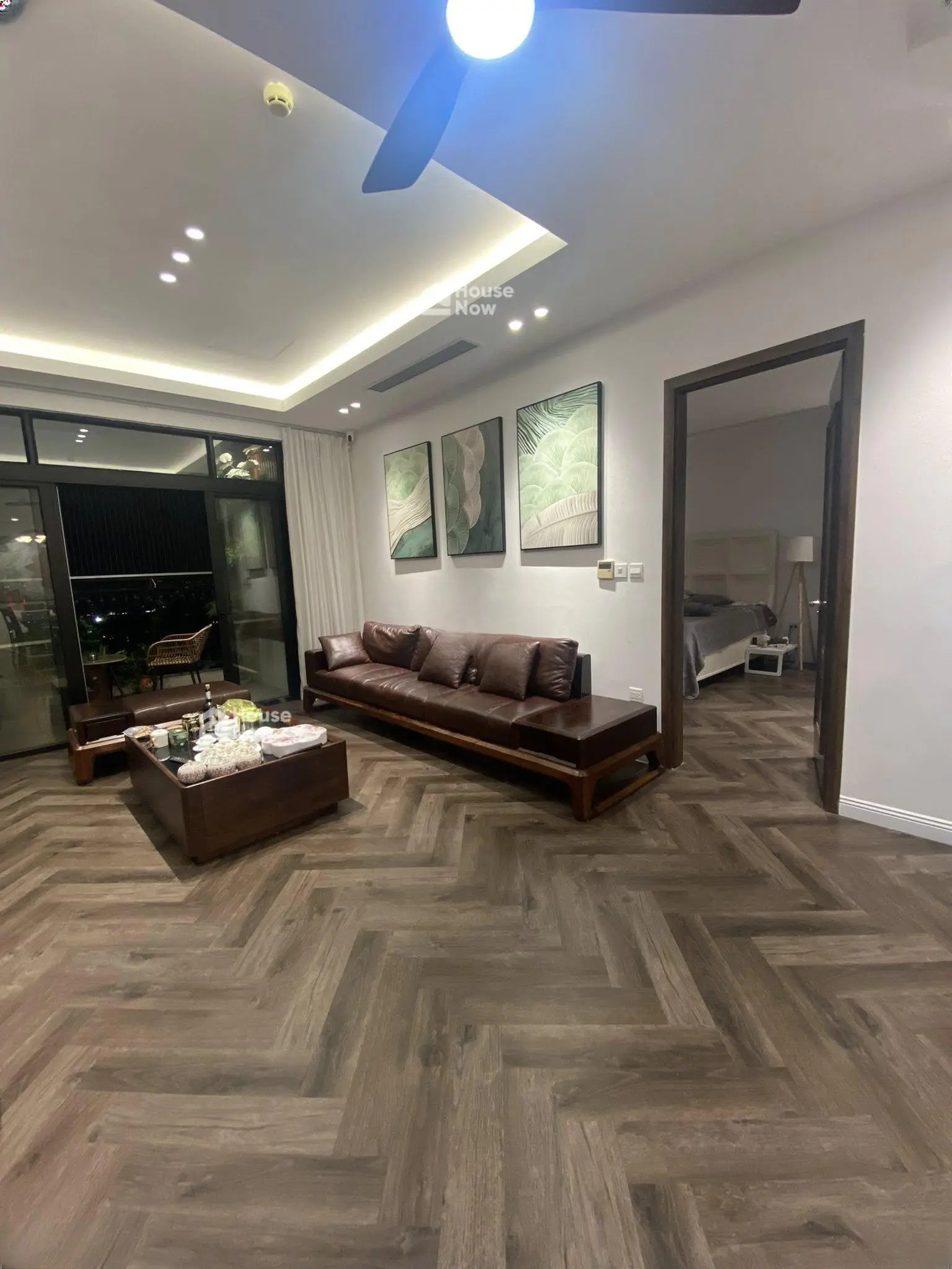 Bán căn chung cư Royal City, 132m2, 4 phòng ngủ, 2 vệ sinh - ảnh 11 Bán căn chung cư Royal City, 132m2, 4 phòng ngủ, 2 vệ sinh - ảnh 11