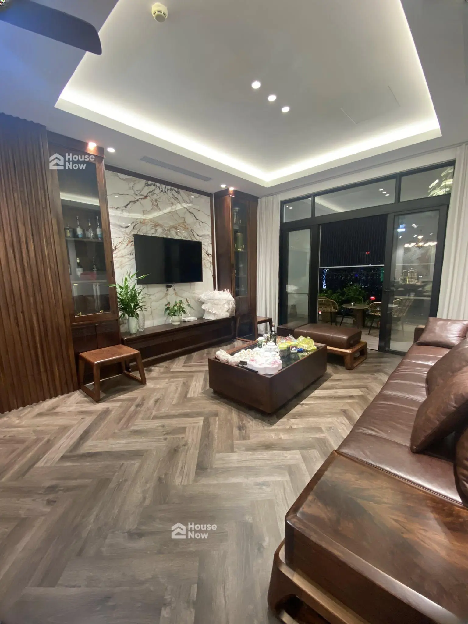 Bán căn chung cư Royal City, 132m2, 4 phòng ngủ, 2 vệ sinh - ảnh 12 Bán căn chung cư Royal City, 132m2, 4 phòng ngủ, 2 vệ sinh - ảnh 12