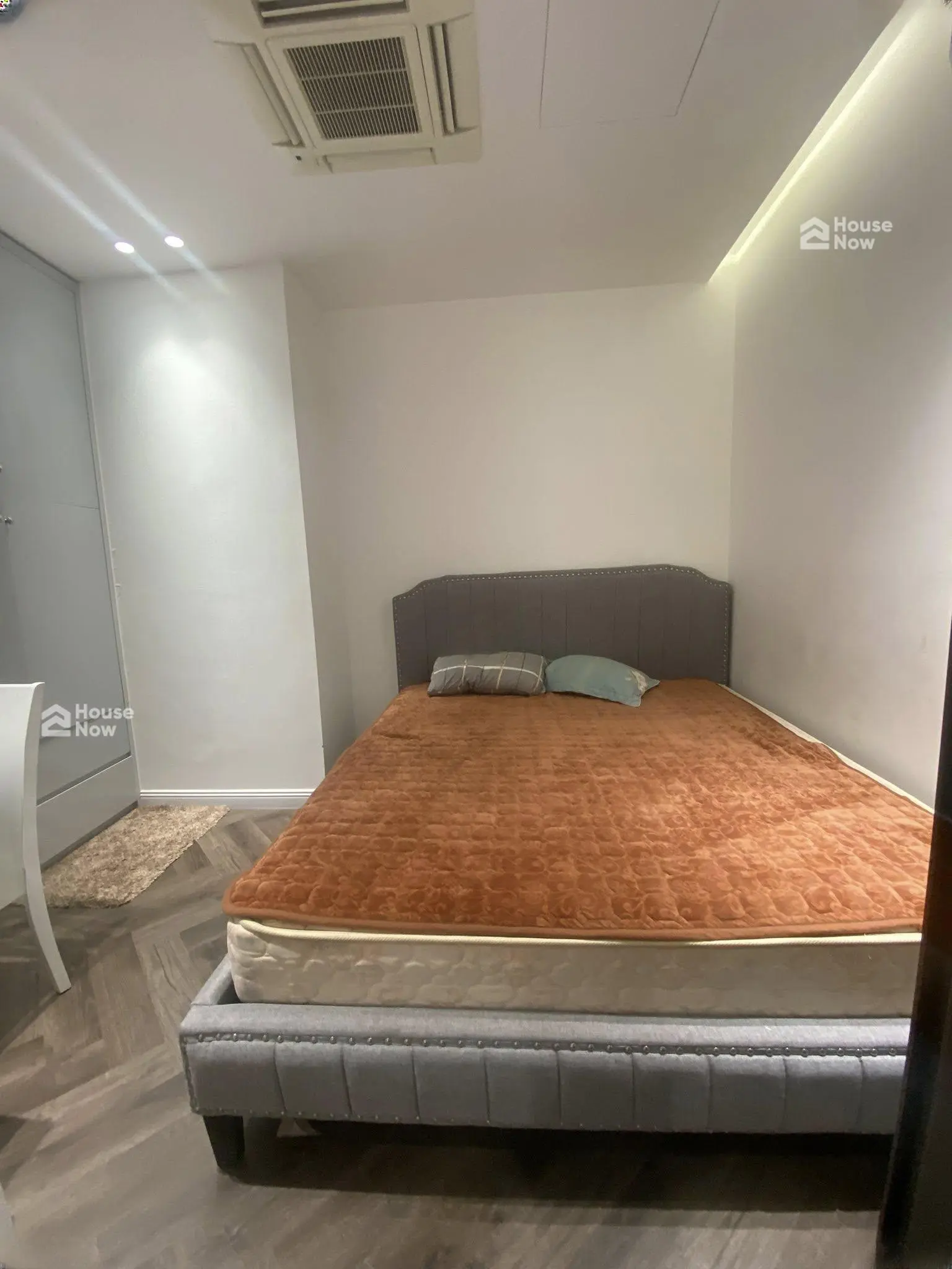Bán căn chung cư Royal City, 132m2, 4 phòng ngủ, 2 vệ sinh - ảnh 18 Bán căn chung cư Royal City, 132m2, 4 phòng ngủ, 2 vệ sinh - ảnh 18