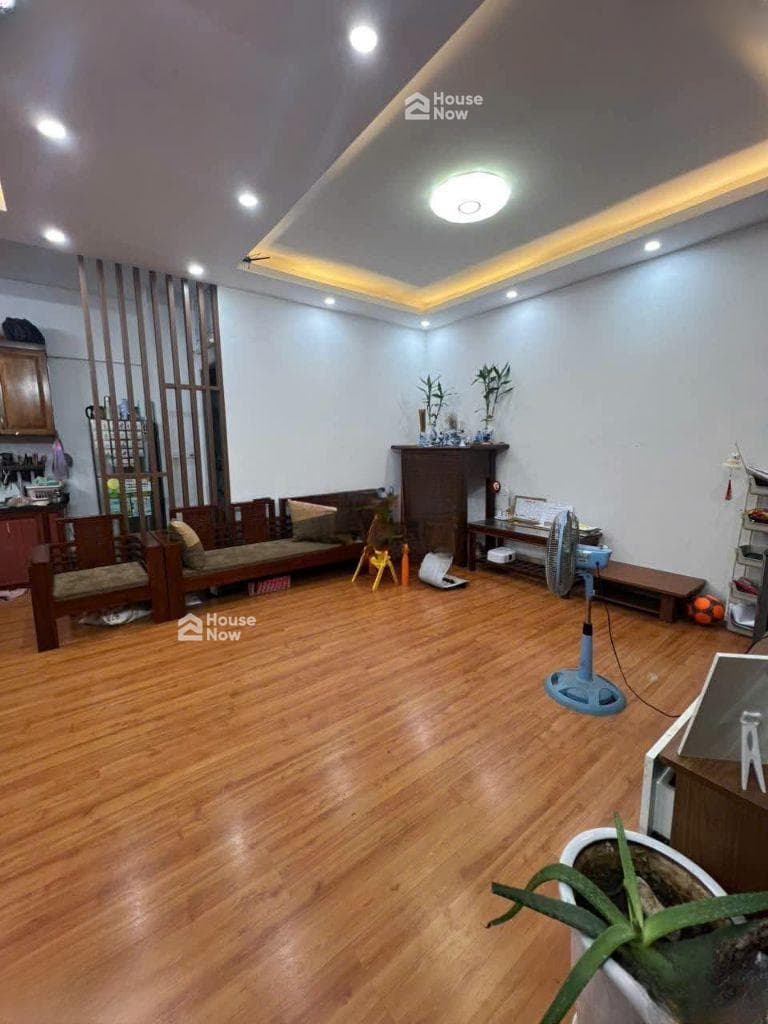 🏡 SIÊU PHẨM CĂN GÓC 19T KIẾN HƯNG – GIÁ CHỈ 3,05 TỶ! 🔥 ✅ Diện tích: 70m² ✅ Thiết kế: 2 phòng ngủ, 2 vệ sinh ✅ Căn góc thoáng sáng, không gian sử dụng rộng rãi 💰 Giá bán chỉ 3,05 tỷ – cực kỳ hấp dẫn! 📞 Liên hệ em Ngọc: 037 668 **** để - ảnh 2 🏡 SIÊU PHẨM CĂN GÓC 19T KIẾN HƯNG – GIÁ CHỈ 3,05 TỶ! 🔥 ✅ Diện tích: 70m² ✅ Thiết kế: 2 phòng ngủ, 2 vệ sinh ✅ Căn góc thoáng sáng, không gian sử dụng rộng rãi 💰 Giá bán chỉ 3,05 tỷ – cực kỳ hấp dẫn! 📞 Liên hệ em Ngọc: 037 668 **** để - ảnh 2