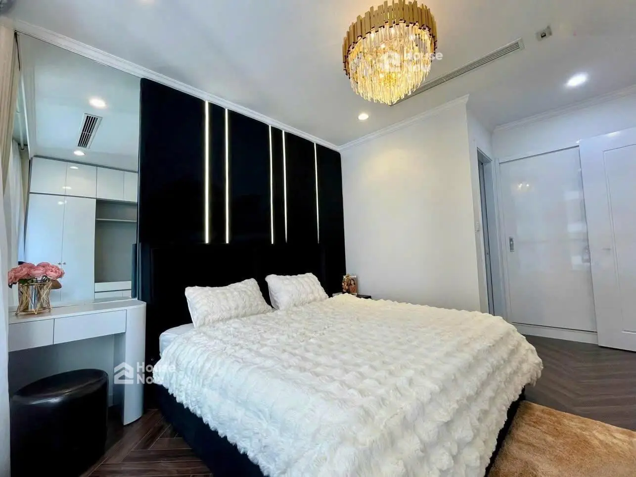 Chính chủ bán CH Imperia Garden 143 Nguyễn Tuân 86m2 2PN full đồ, căn sân vườn đẹp. LH: 098736**** - ảnh 2 Chính chủ bán CH Imperia Garden 143 Nguyễn Tuân 86m2 2PN full đồ, căn sân vườn đẹp. LH: 098736**** - ảnh 2