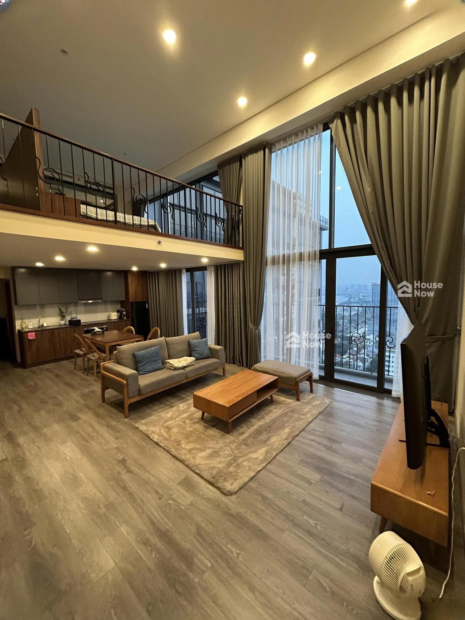 Chính chủ gửi bán căn duplex Pentstudio 699 Lạc Long Quân 54,3m2 giá 8,8 tỷ full đồ, sổ đỏ bàn giao - ảnh 6 Chính chủ gửi bán căn duplex Pentstudio 699 Lạc Long Quân 54,3m2 giá 8,8 tỷ full đồ, sổ đỏ bàn giao - ảnh 6