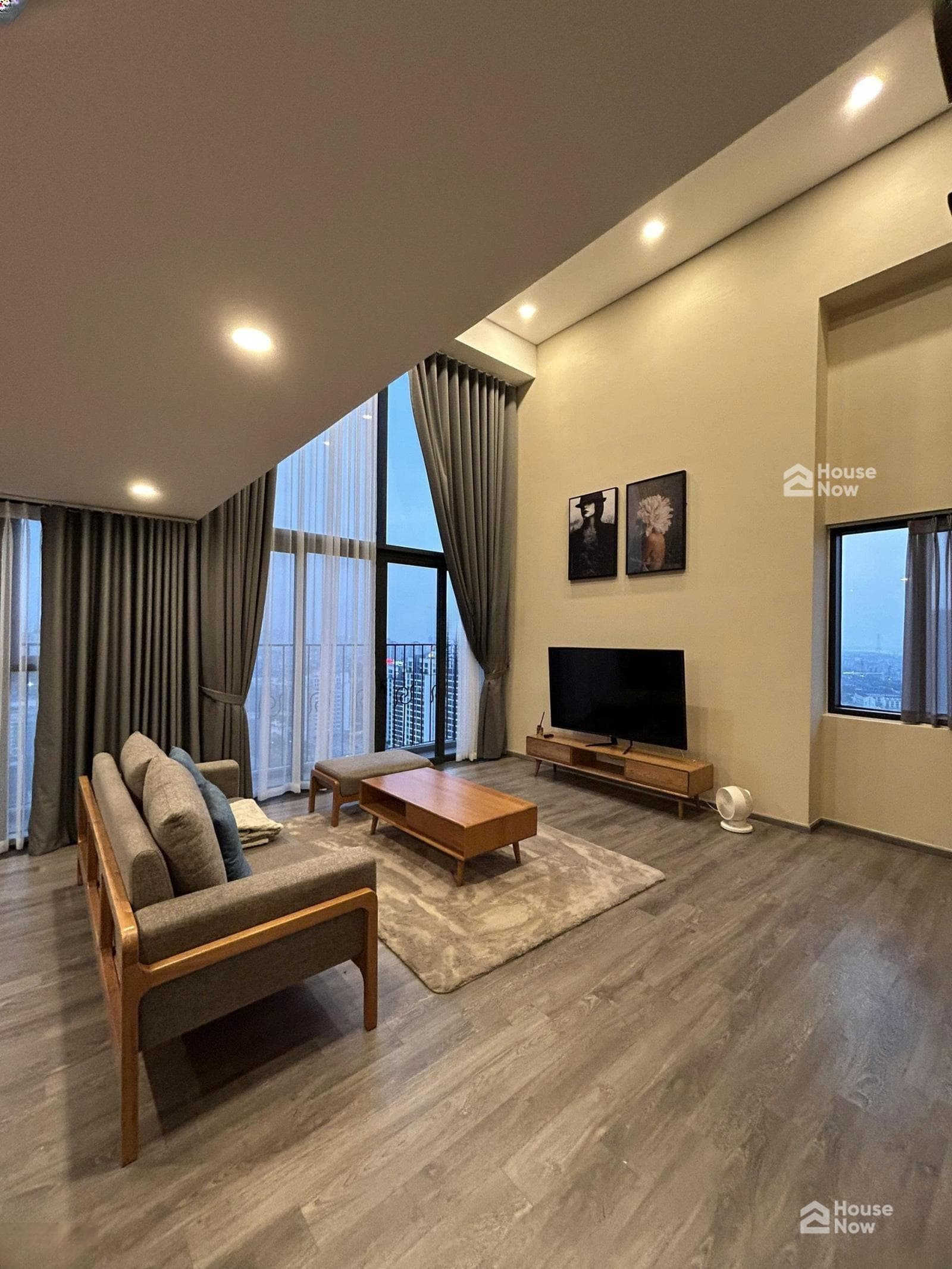 Chính chủ gửi bán căn duplex Pentstudio 699 Lạc Long Quân 54,3m2 giá 8,8 tỷ full đồ, sổ đỏ bàn giao - ảnh 8 Chính chủ gửi bán căn duplex Pentstudio 699 Lạc Long Quân 54,3m2 giá 8,8 tỷ full đồ, sổ đỏ bàn giao - ảnh 8
