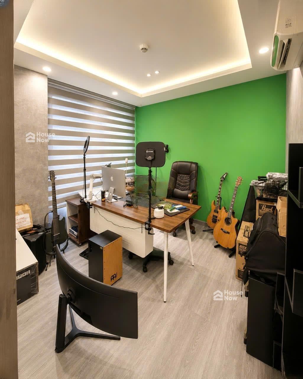Bán căn hộ Sky Center, 3 phòng ngủ, 3WC, 139m2, giá 11.7 tỷ, full nội thất - ảnh 12 Bán căn hộ Sky Center, 3 phòng ngủ, 3WC, 139m2, giá 11.7 tỷ, full nội thất - ảnh 12