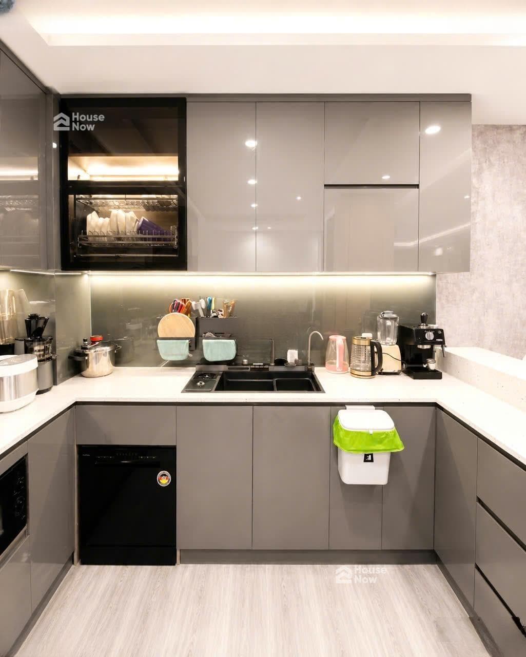Bán căn hộ Sky Center, 3 phòng ngủ, 3WC, 139m2, giá 11.7 tỷ, full nội thất - ảnh 15 Bán căn hộ Sky Center, 3 phòng ngủ, 3WC, 139m2, giá 11.7 tỷ, full nội thất - ảnh 15