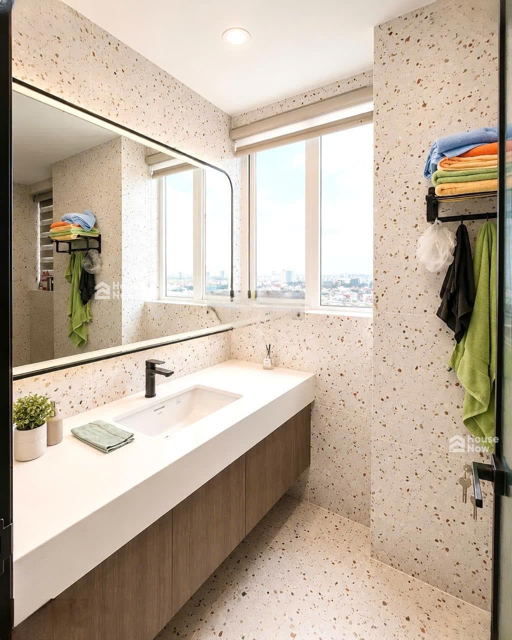 Bán căn hộ Sky Center, 3 phòng ngủ, 3WC, 139m2, giá 11.7 tỷ, full nội thất - ảnh 2 Bán căn hộ Sky Center, 3 phòng ngủ, 3WC, 139m2, giá 11.7 tỷ, full nội thất - ảnh 2